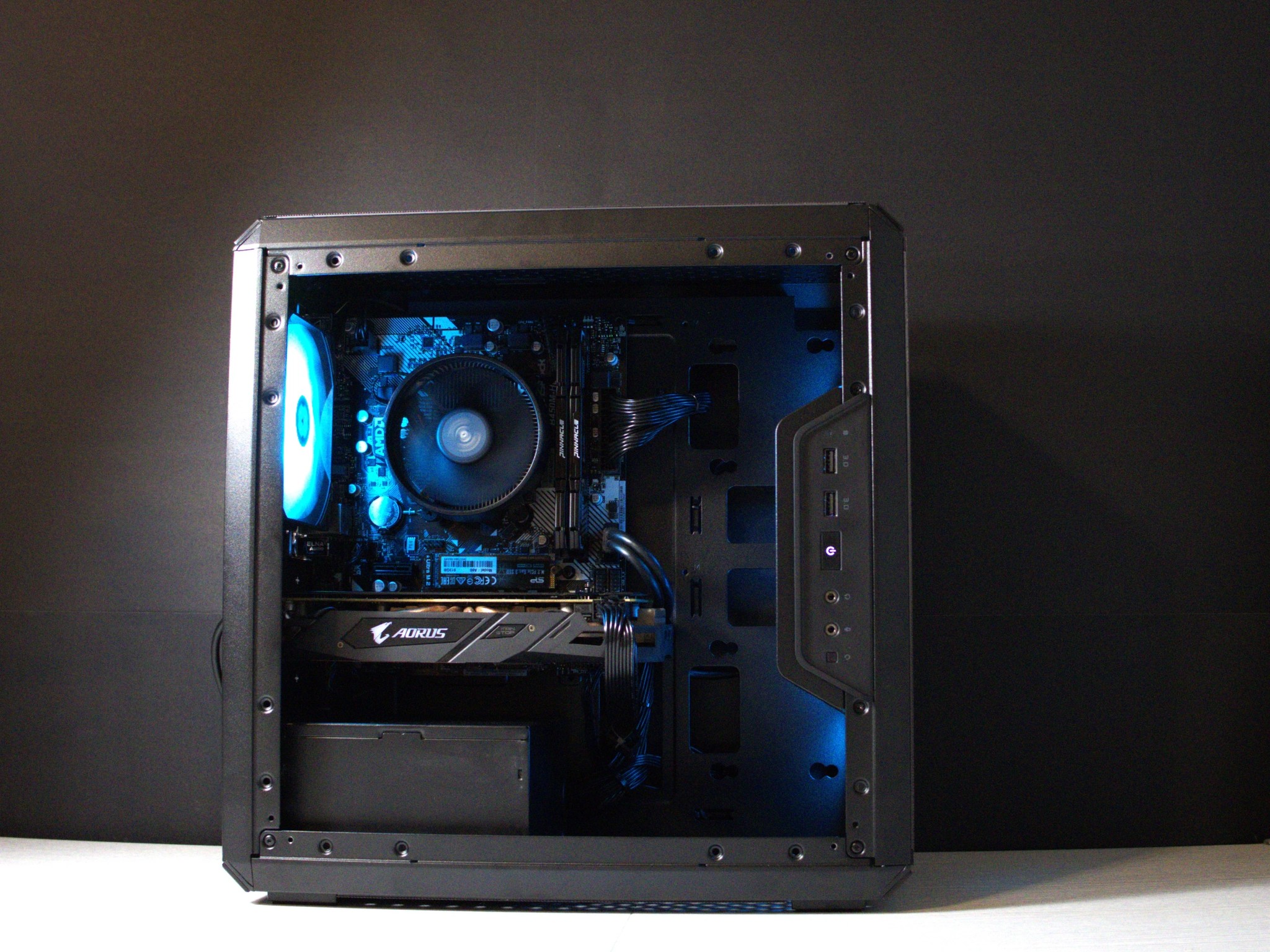 👽DARK HOLE👽 Gaming PC | AMD Ryzen 5 3600 | 16GB | RX 580 8GB | 512GB SSD | Win11 | Wi-Fi