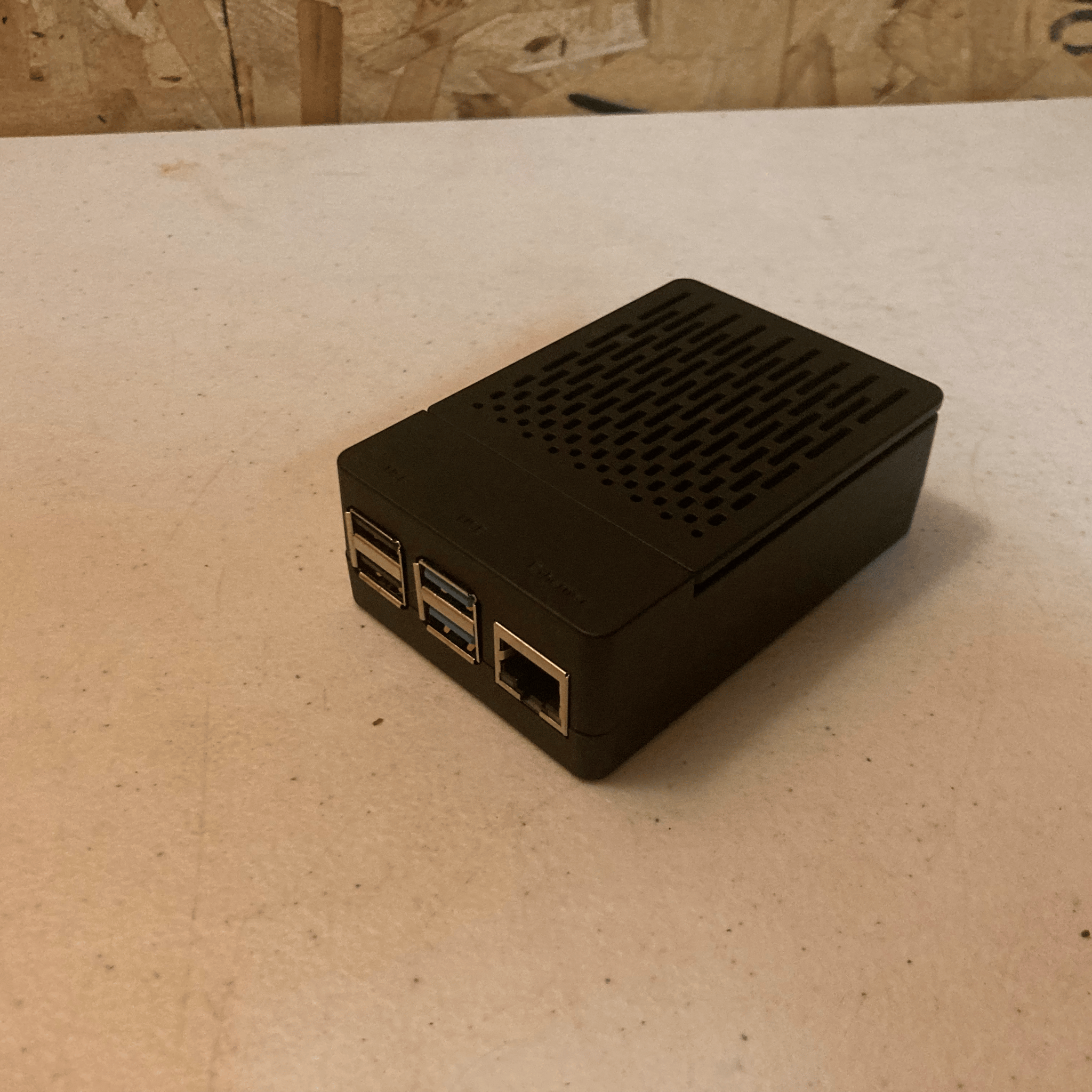 Raspberry Pi 4 4gb +Case & Power supply