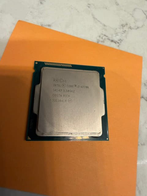 Intel® Core™ i7-4770K  4-Core 8-Thread Processor 8M Cache, up to 3.90 GHz LGA 1150 Socket + 16GB RAM
