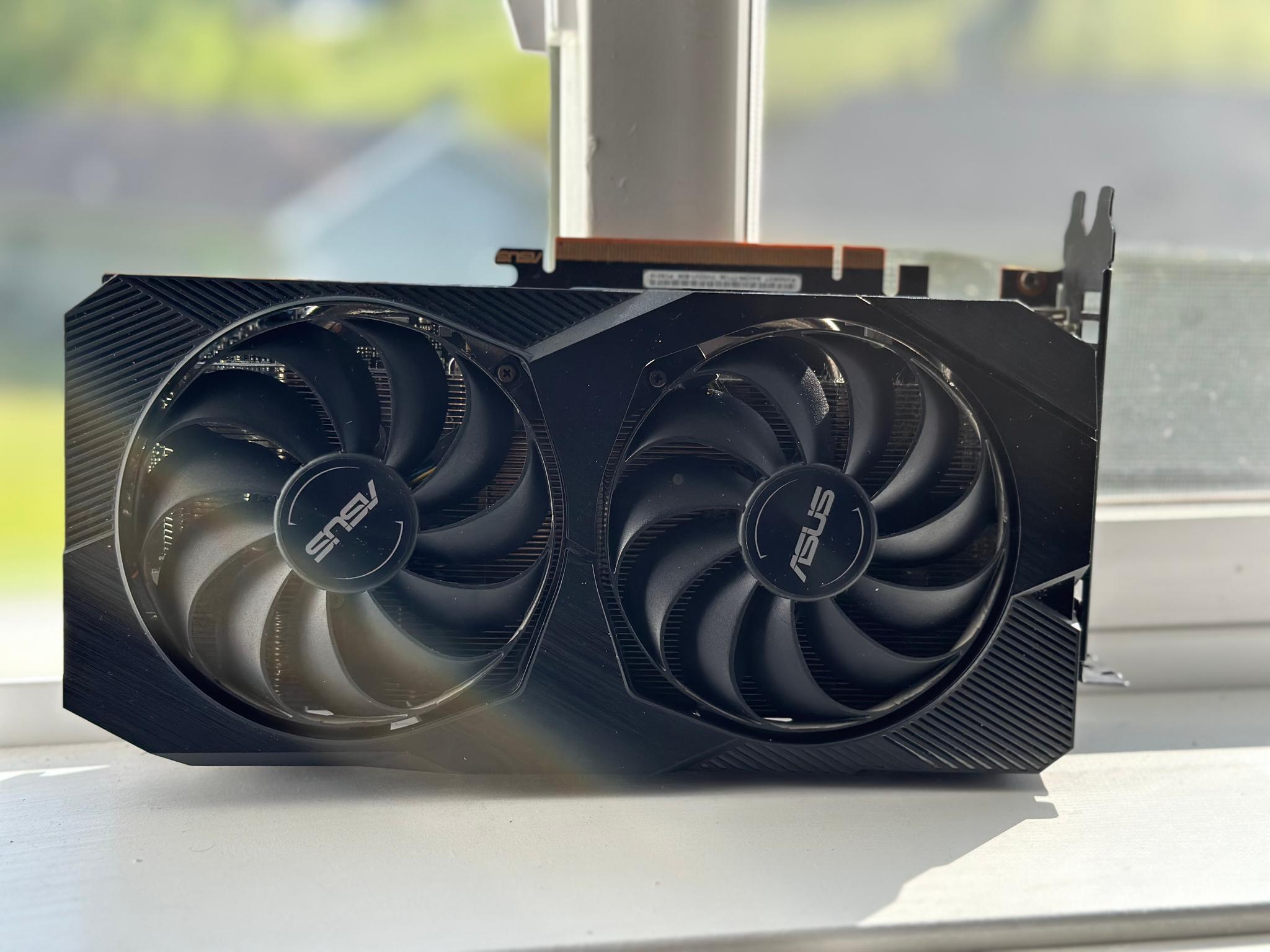 AMD Radeon RX 5500 XT - Image 2