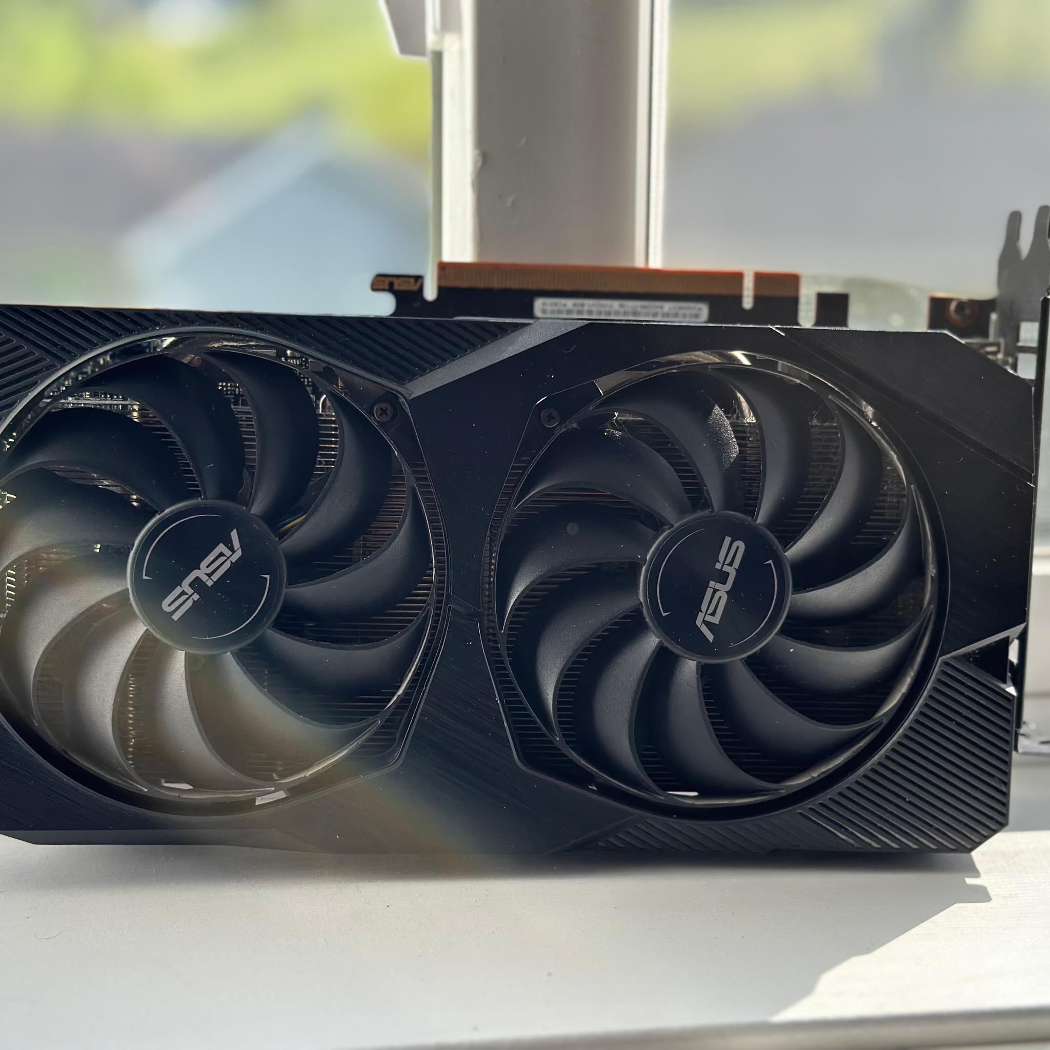 Asus Dual EVO OC Radeon RX 5500 XT