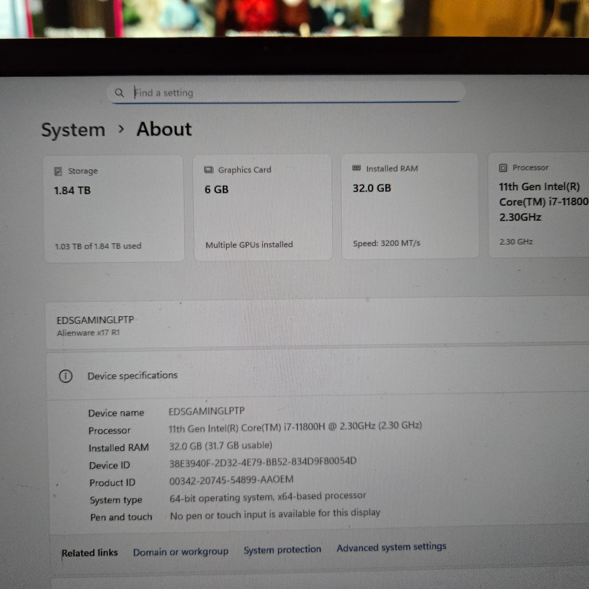 Alienware x17 R1 i7 11600H RTX3060 32GB RAM 2TB NVME