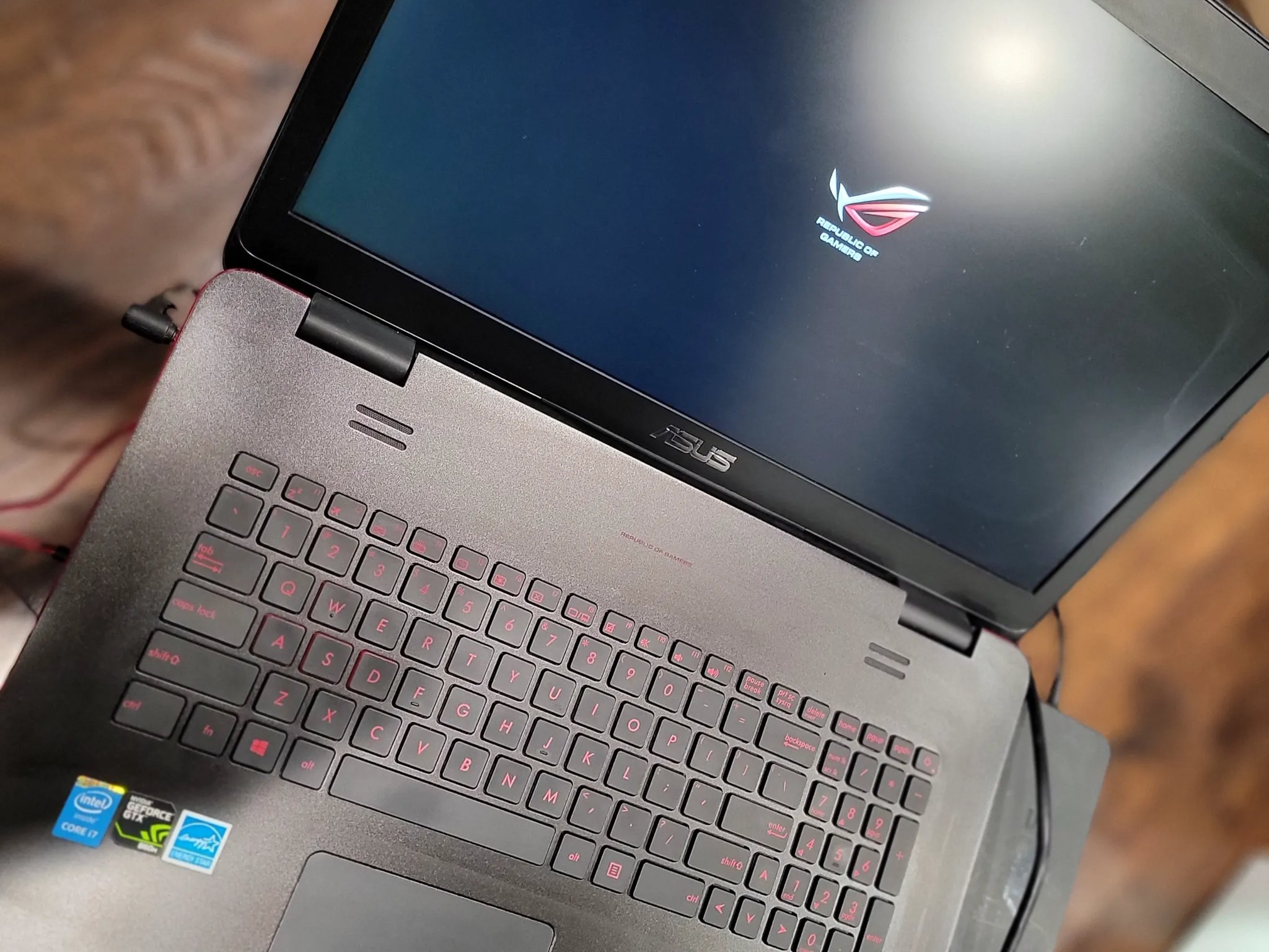 Asus ROG laptop
