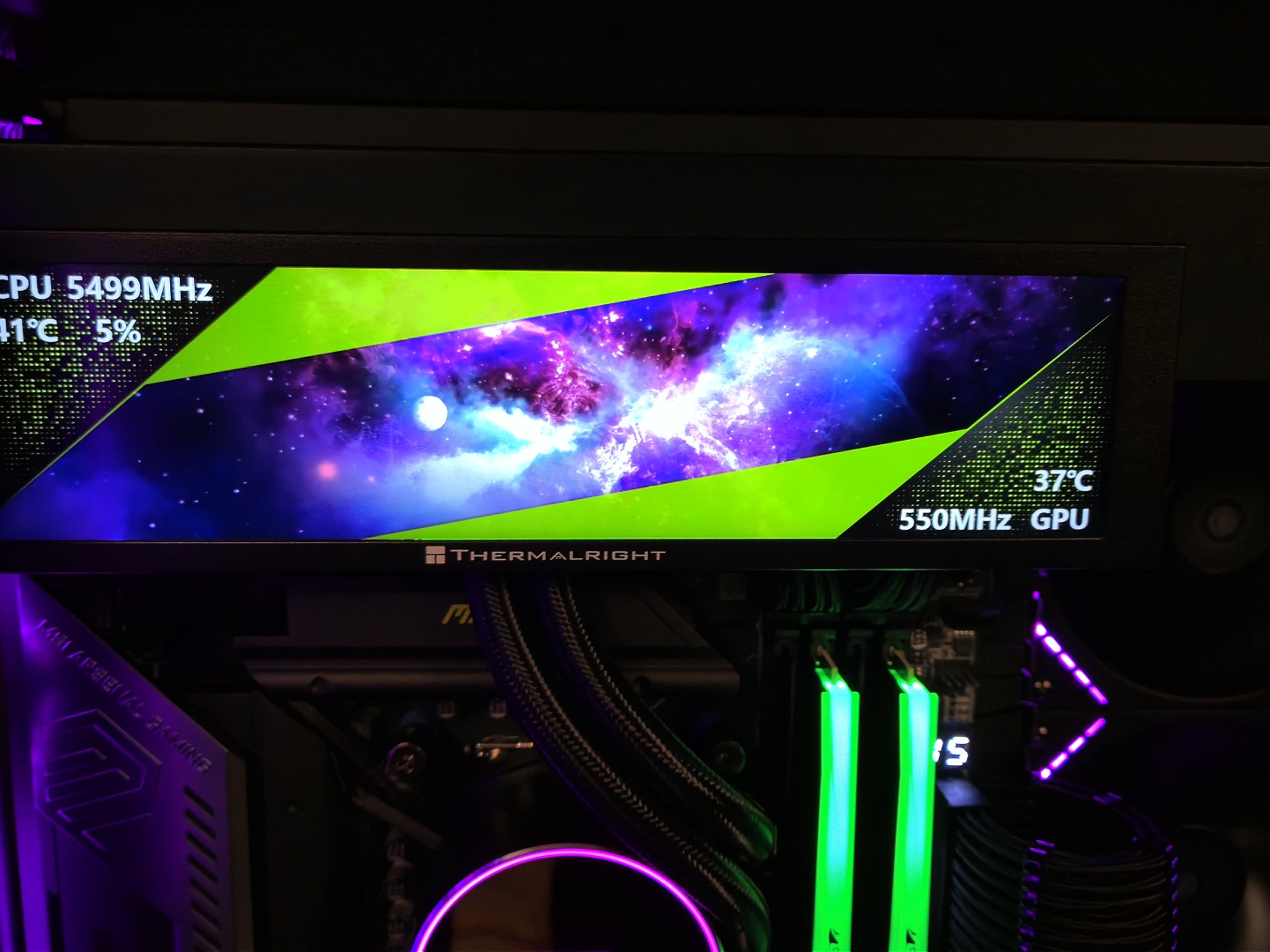 9070 XT OC - Intel Core Ultra 7 270K Plus - 32GB DDR5 6000 - 2TB NVMe - 16:9 Customizable Screen
