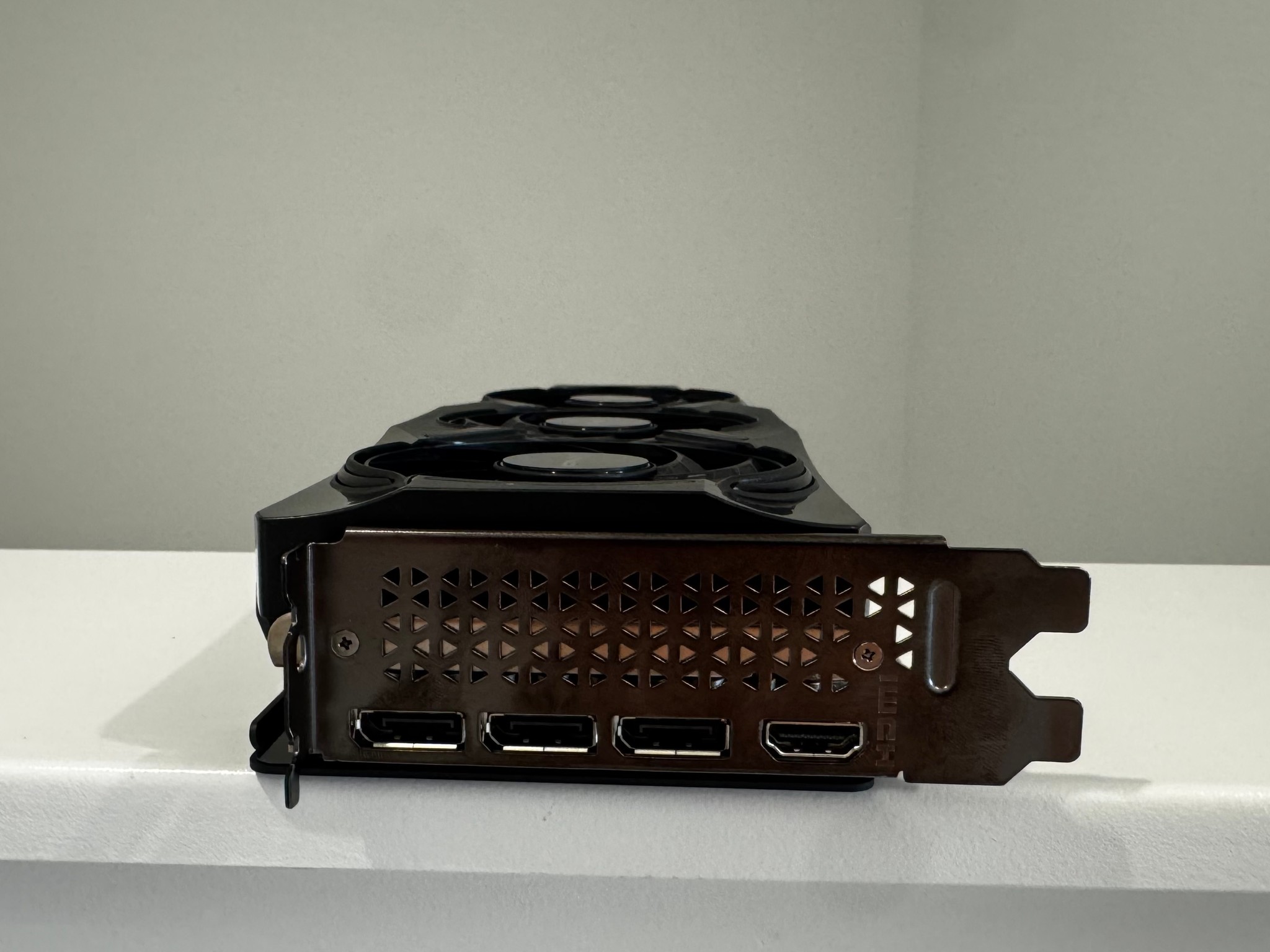 PNY VERTO GeForce RTX 5070