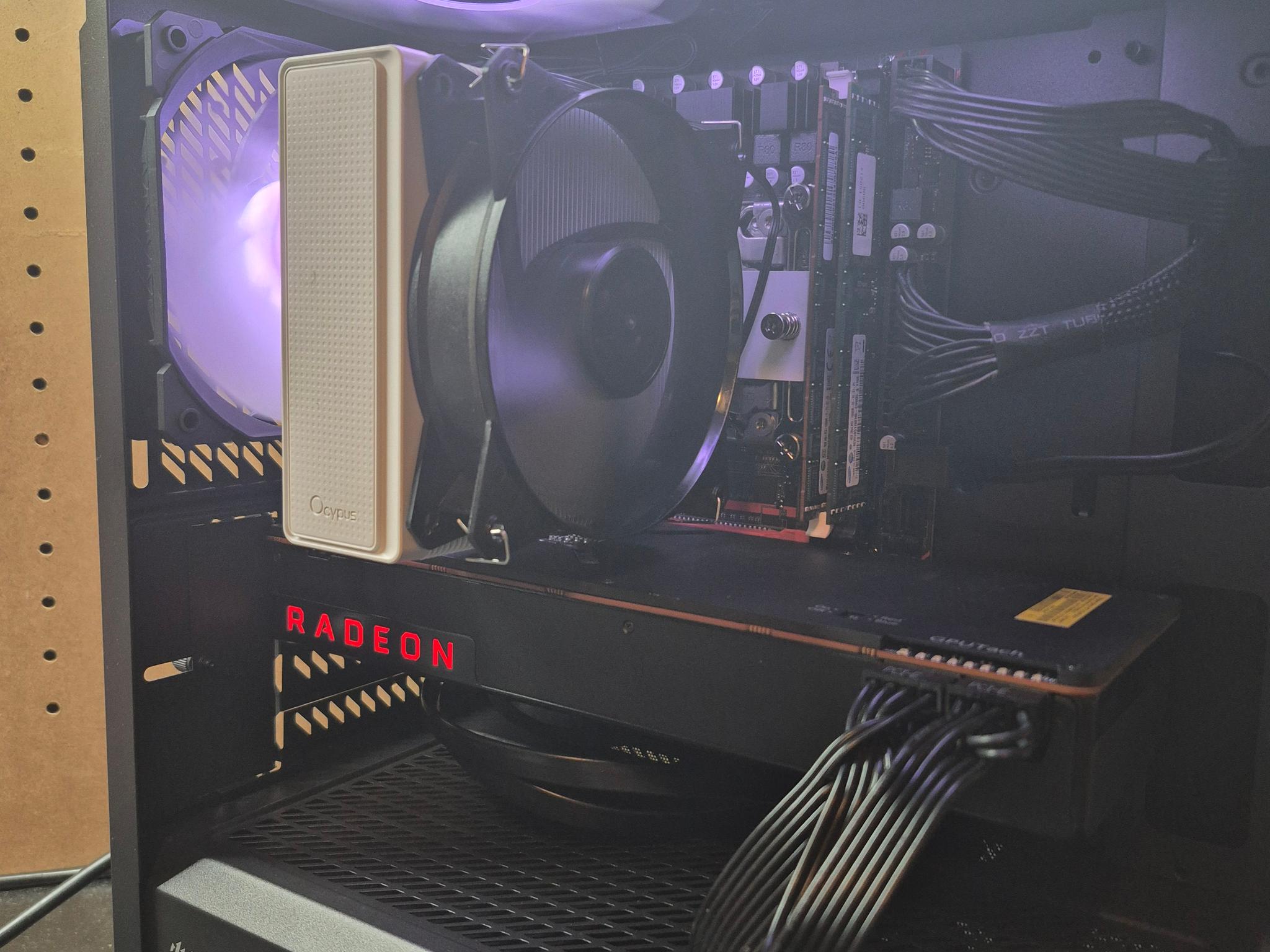 Gaming/Editing/Streaming | 12 Core Xeon, 28GB RAM,  8GB AMD Vega 64, Win11