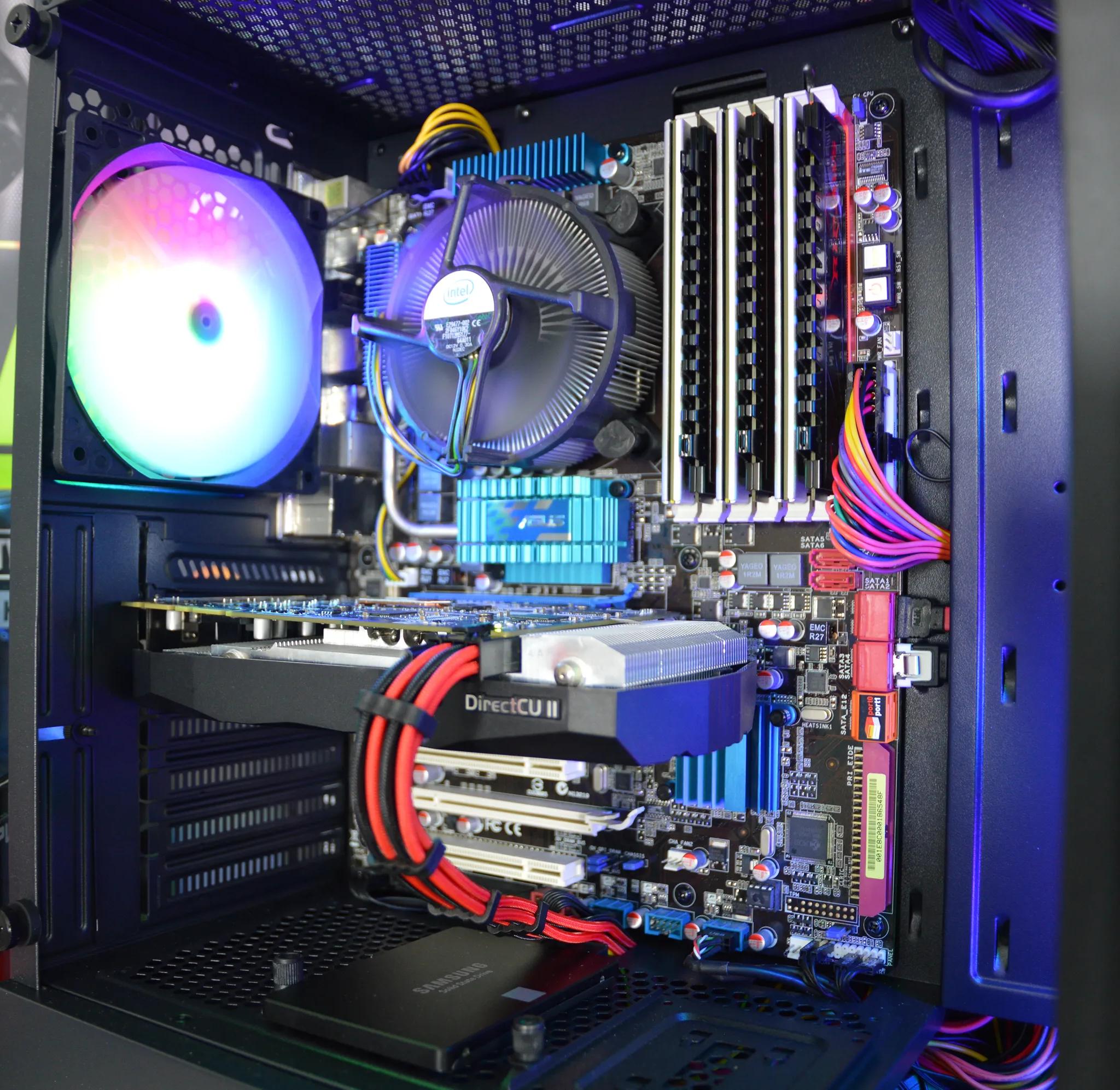 ⚫🌈| GTX 760 | INTEL i7-920 OC | 24GB DDR3 RAM | 250GB SSD + 640GB HDD | Midnight Candy |