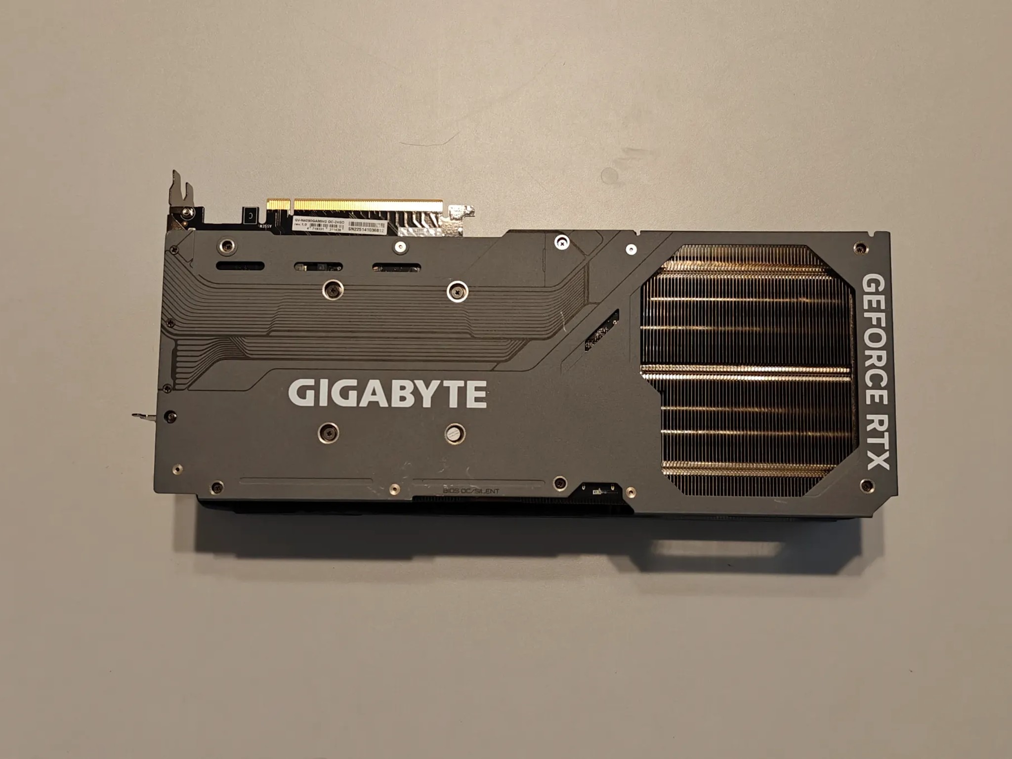 GIGABYTE GAMING GeForce RTX 4090 24GB GDDR6X (OPEN BOX, RETAIL BOX DAMAGE)