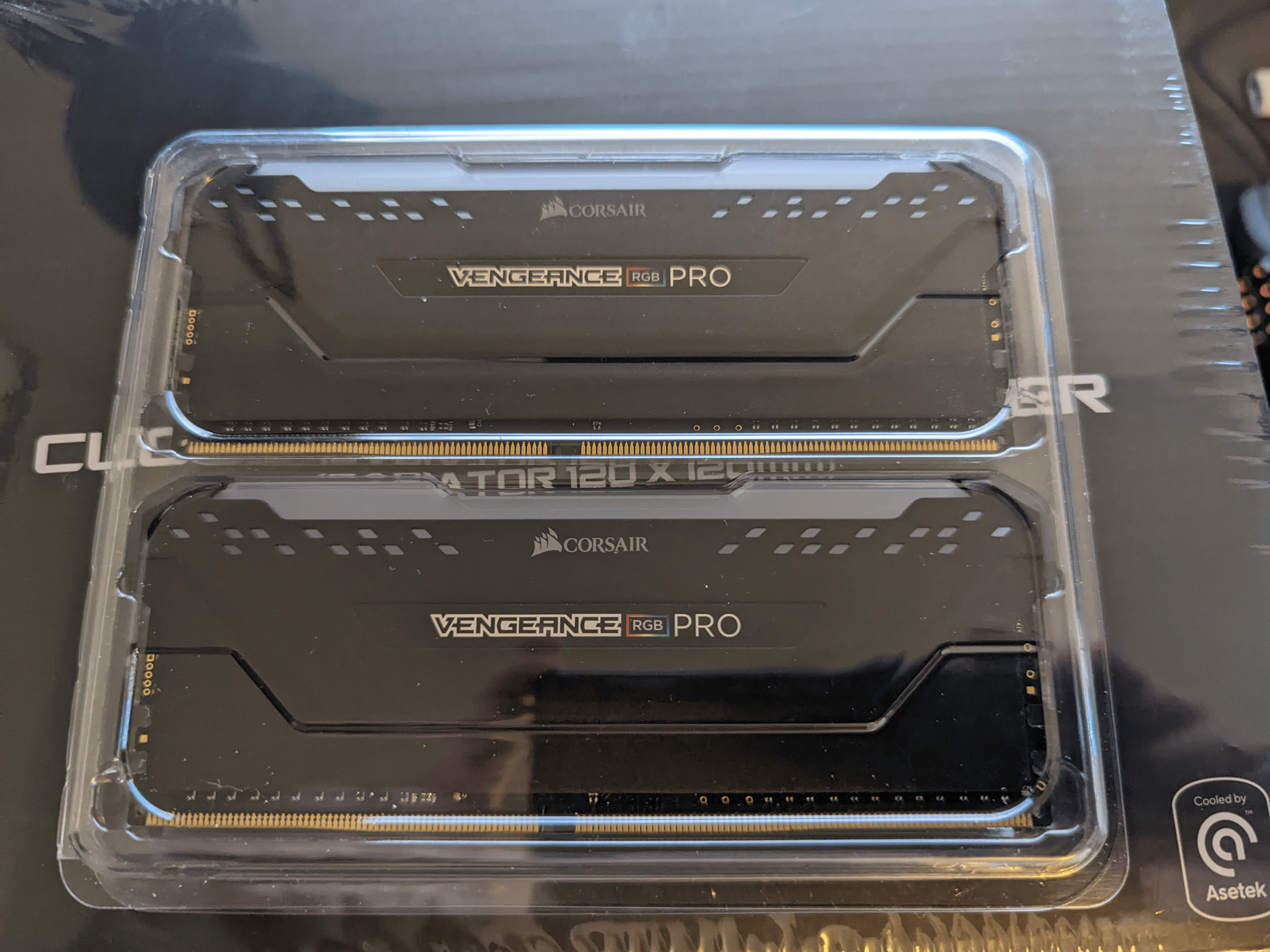 Corsair VPro 16GB (2x8GB)