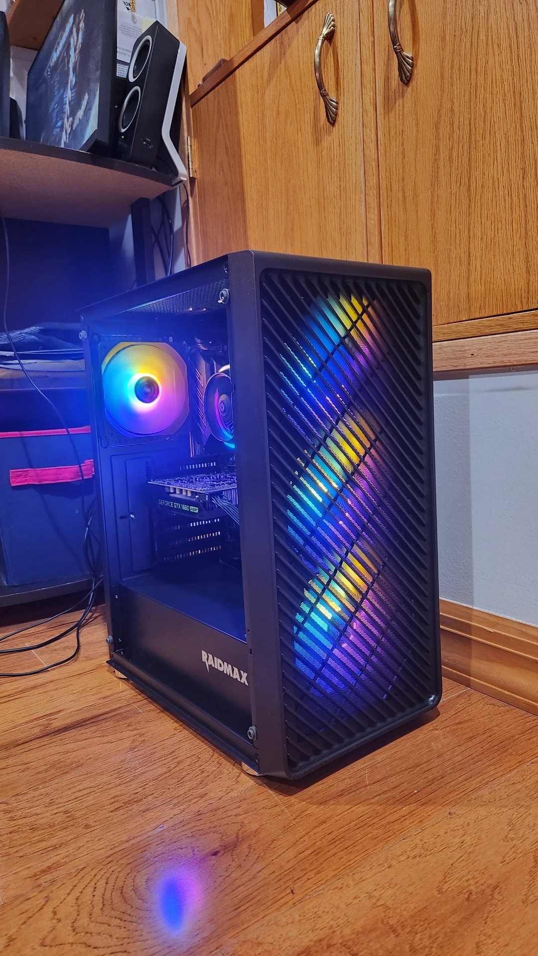 ゲーミングPC　i5-9600K GTX-1070Ti　自作マシーン GAMING PC i5-9600k 16GB RAM 1TB SSD GTX 1660 SUPER 6GB | Jawa