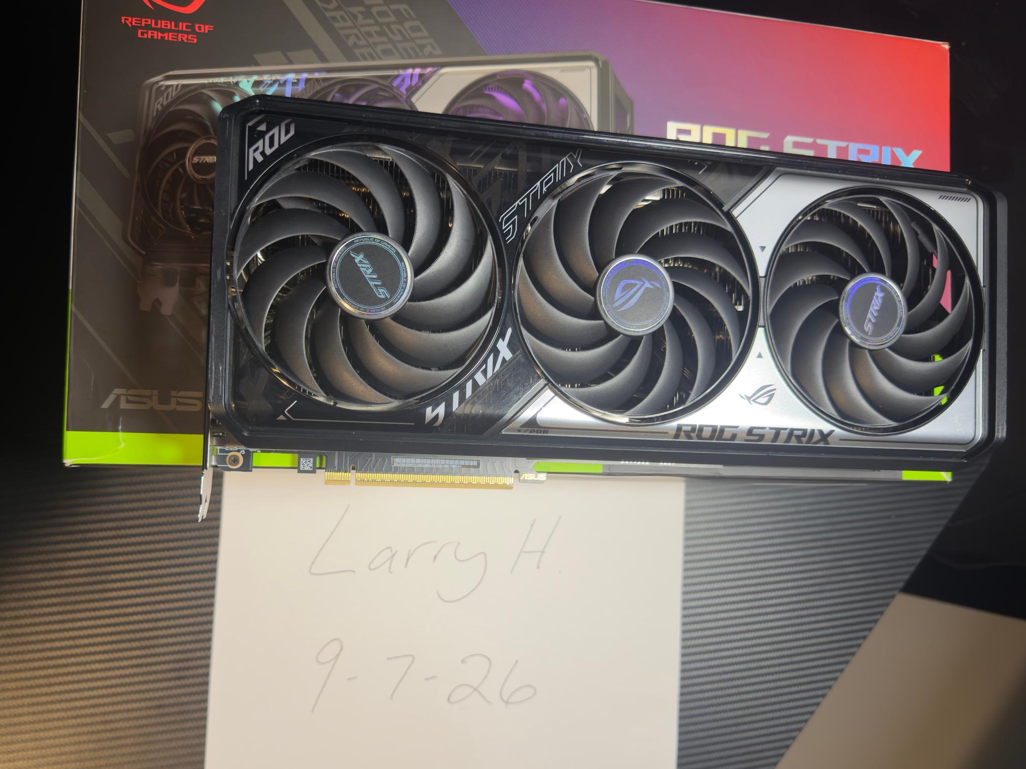 ASUS ROG Strix GeForce RTX 5070 Ti OC Edition 16GB GDDR7 - Image 2