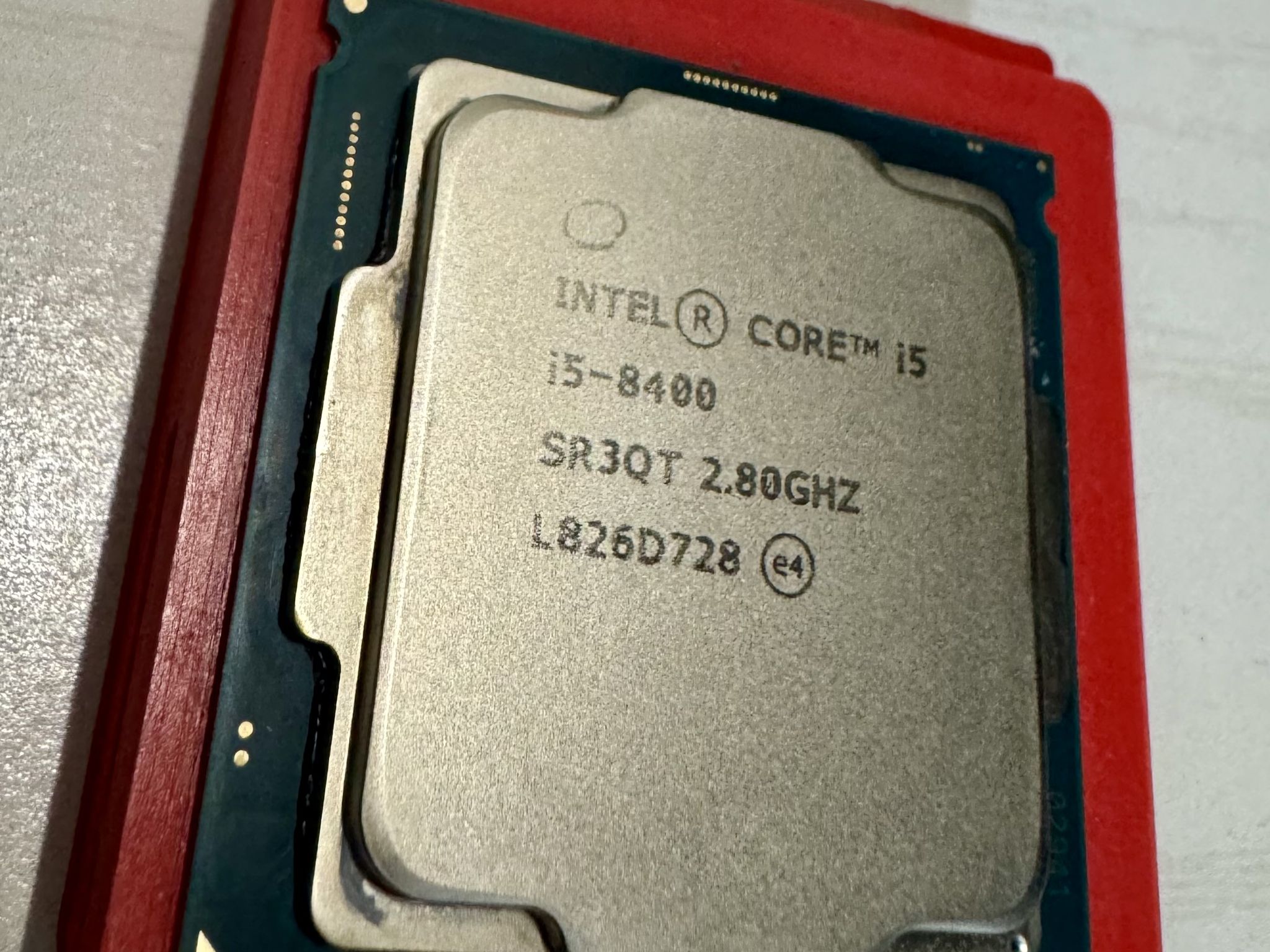 Intel Core i5-8400 2.8 GHz 8 GT/s LGA 1151 Desktop CPU Processor SR3QT