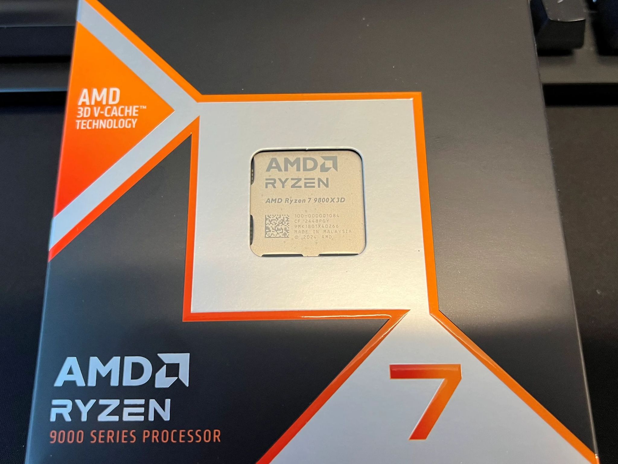 AMD RYZEN 7 9800X3D 8-Core, 16-Thread