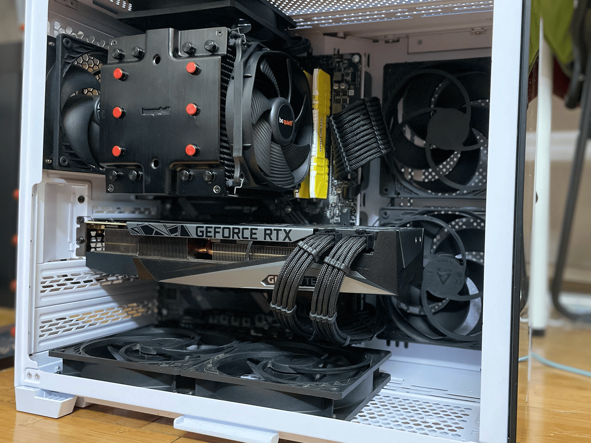 Ultra quite custom PC (R5 3600 + RTX 3080)