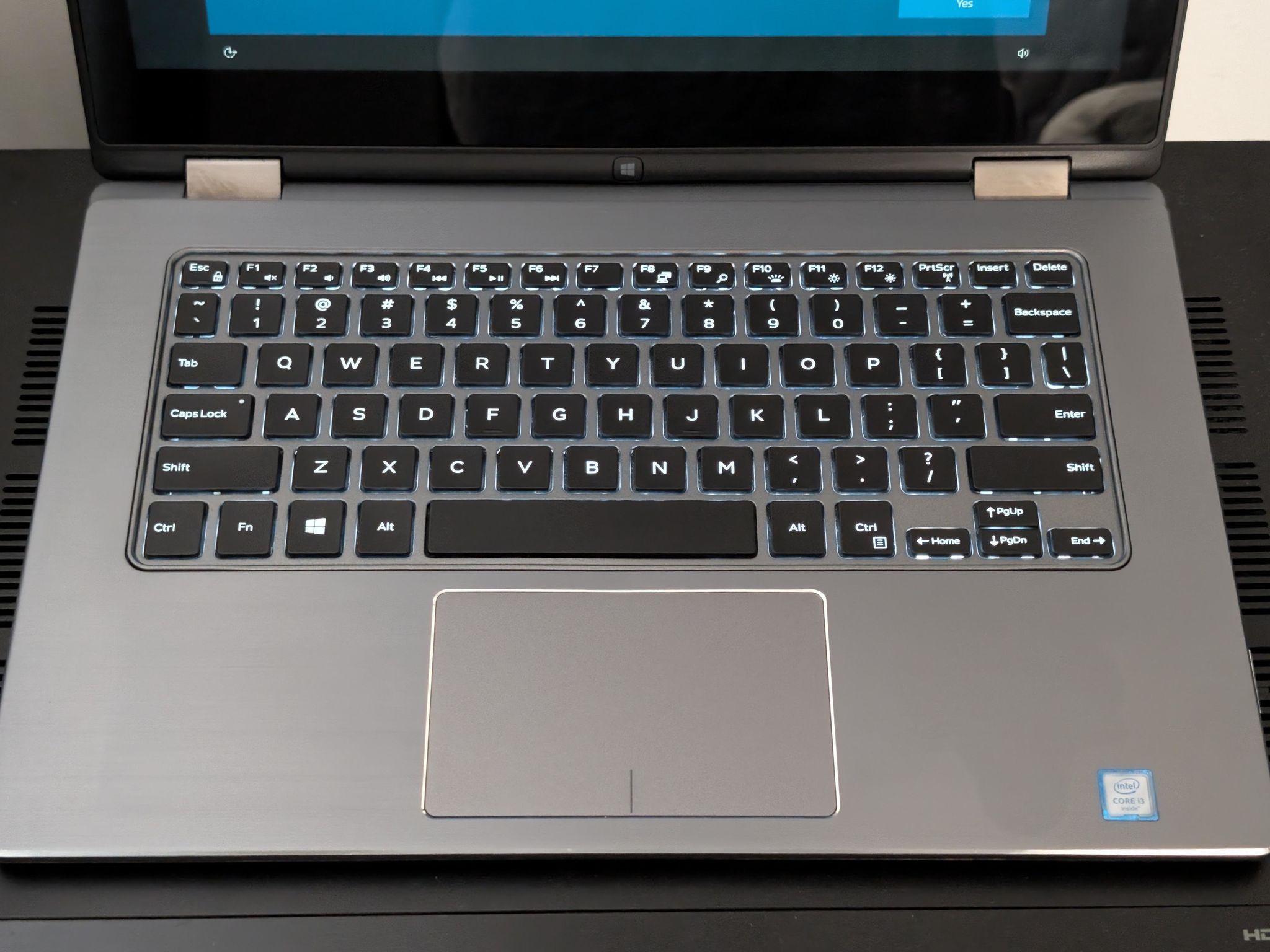 Dell Inspiron 13" 2-in-1 Convertible Laptop / Tablet | Core i3, 8GB, 128GB SSD | New Batt, SSD