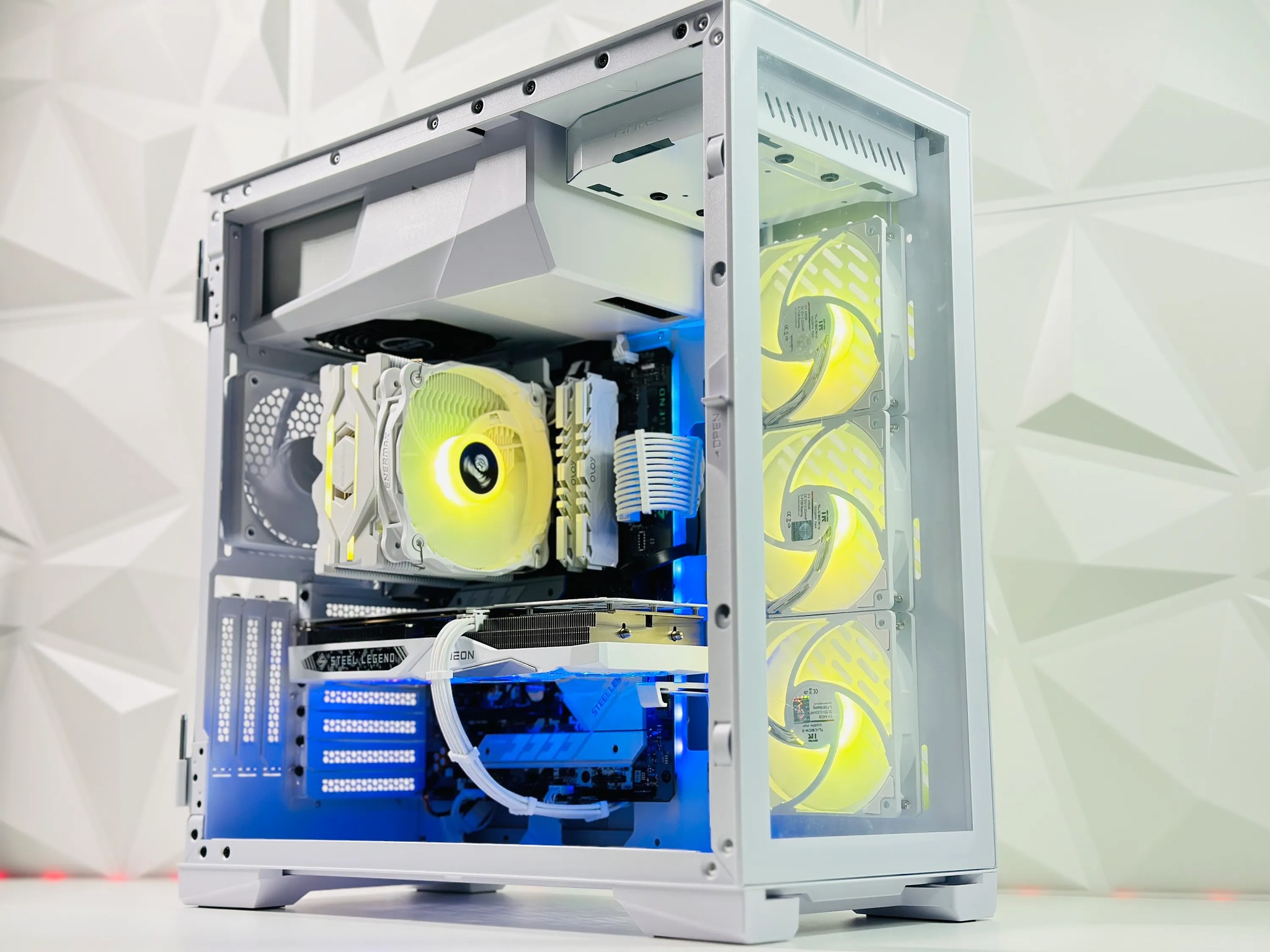 🌬️☃️Snowman⛄Gaming PC❄️AMD RX 7600 8GB❄️Intel i5 11400F 6 core❄️16GB DDR4❄️1TB NVME