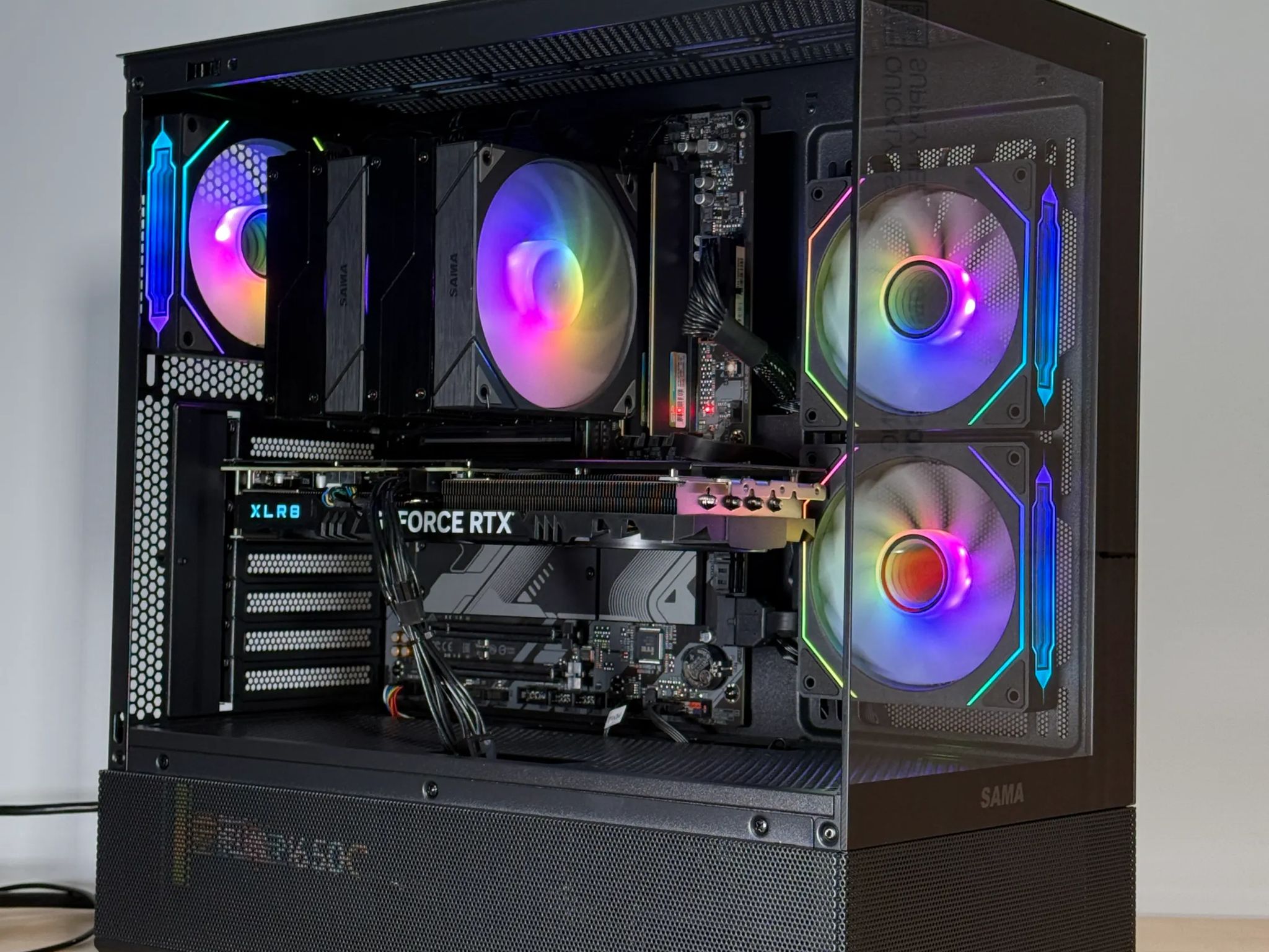 RTX 4070 Ryzen 7700x Gaming PC