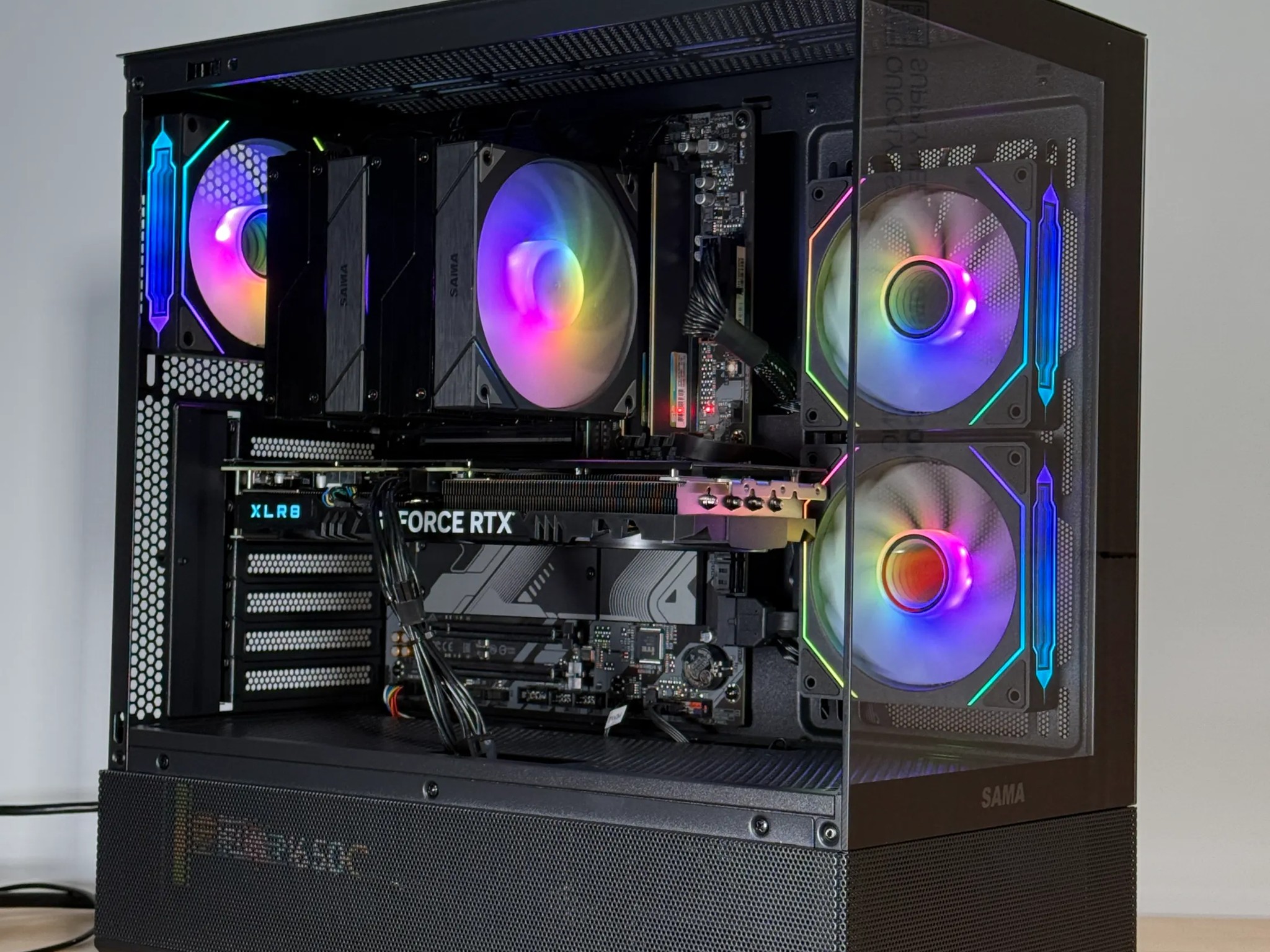 RTX 4070 Ryzen 7700x Gaming PC