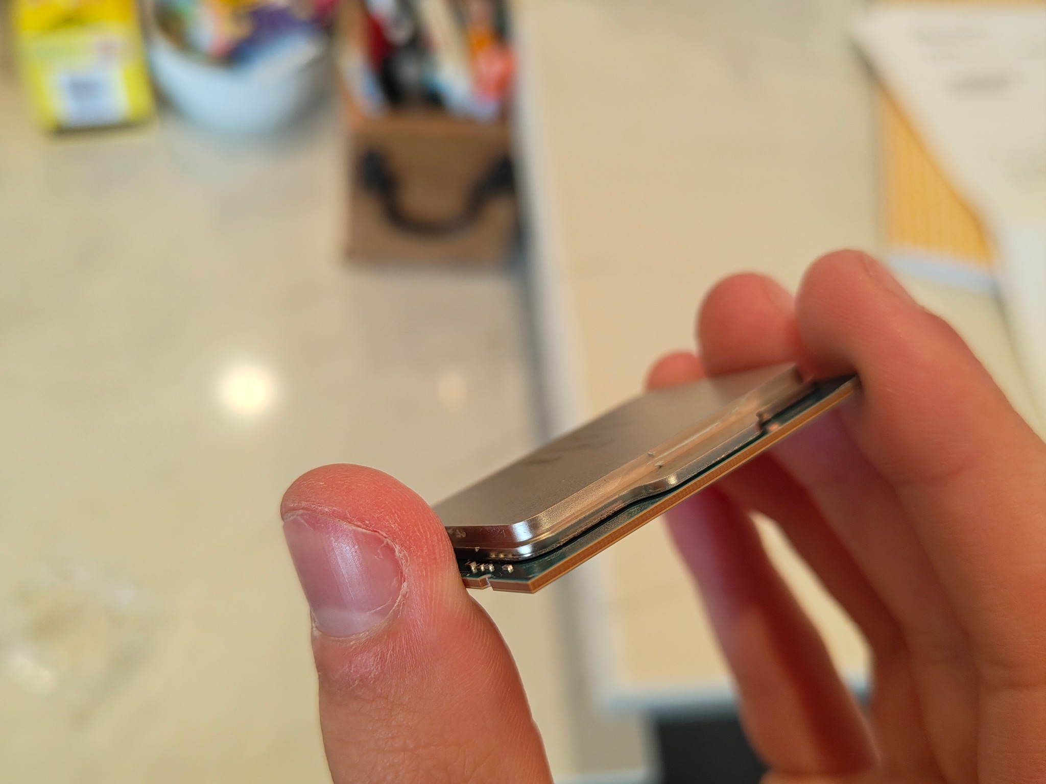 Intel Core i5-12400F (6 Cores, 12 Threads, 4.4Ghz Turbo)