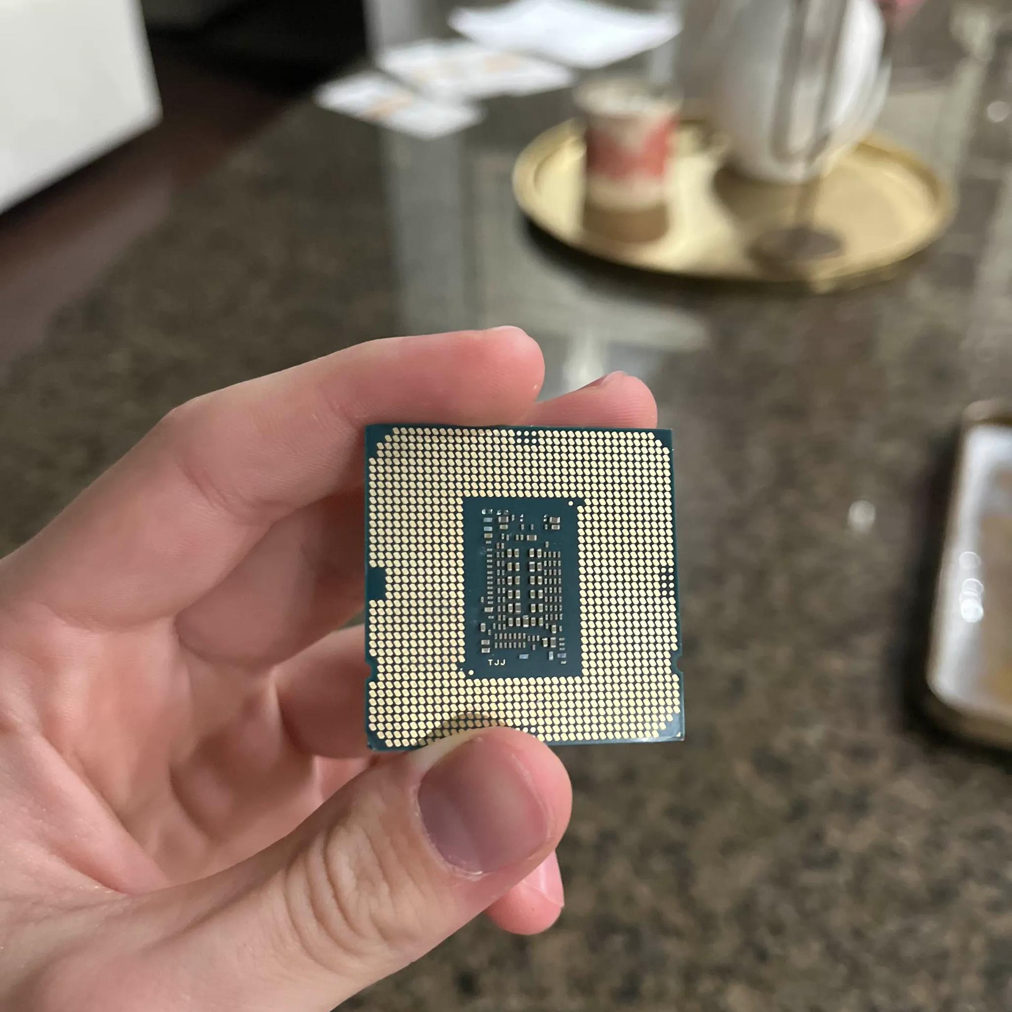 Intel i5 10400