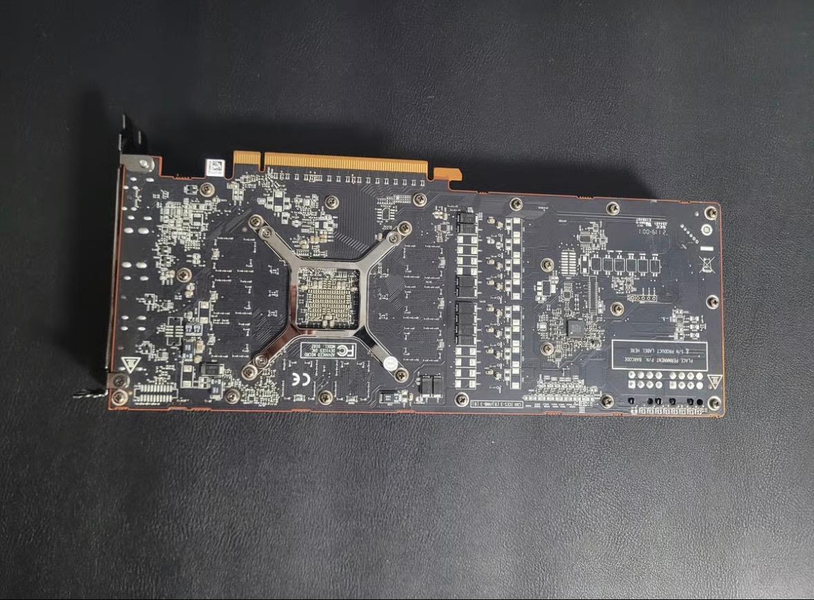 AMD Radeon RX 5700 - Image 2