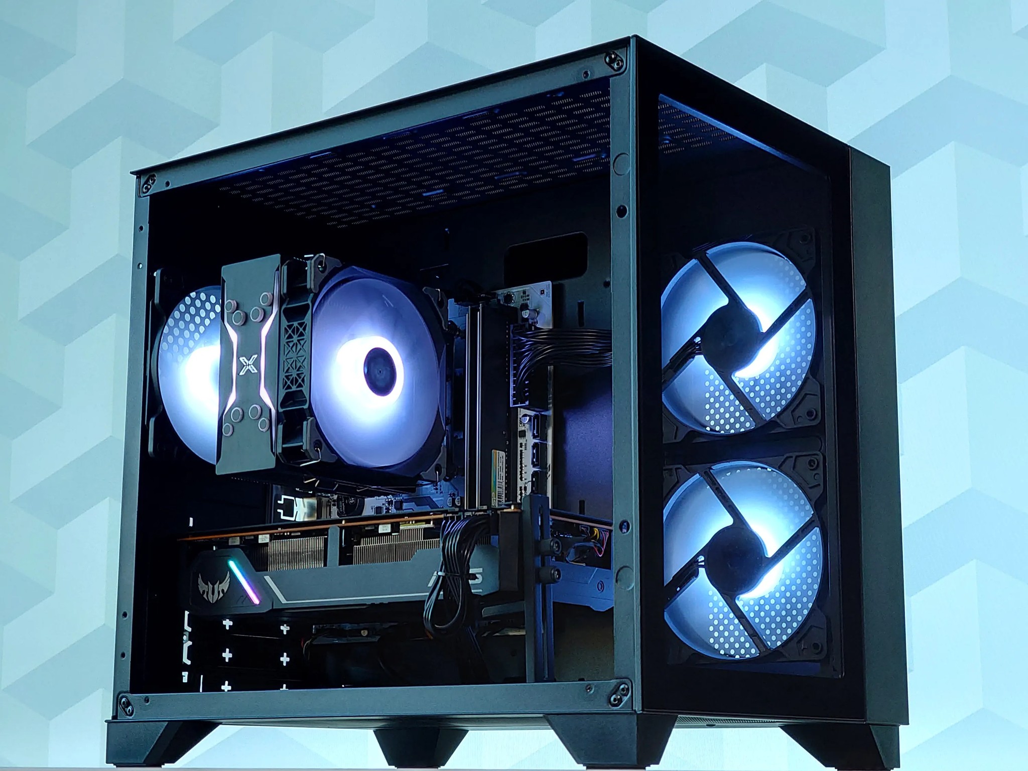 🩸🧯Gaming PC🚨AMD RX 5500 XT 8GB🚨AMD Ryzen 5 2600 🚨16GB DDR4🚨500GB SSD NVME