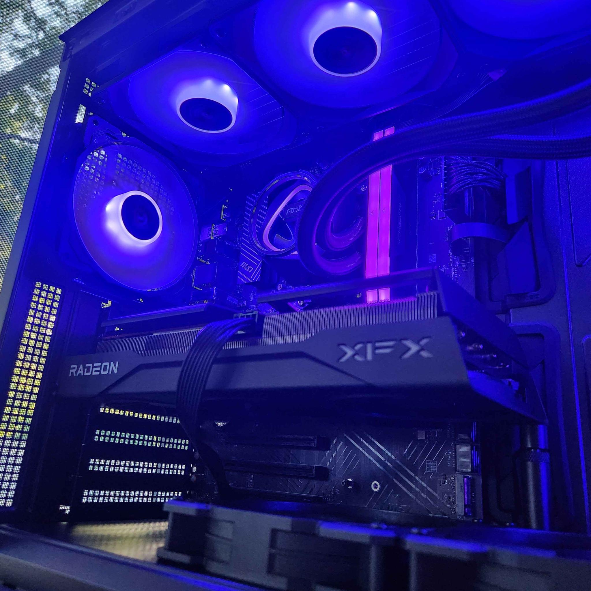 🍀RX 9060 XT 16GB | Ryzen 5 7600X3D | 32GB DDR5 | 2TB NVMe | WiFi