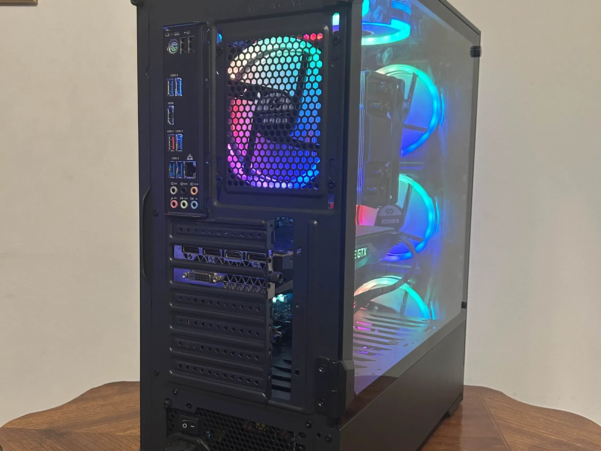 Gaming PC - GTX 1070 - Intel i5 9400