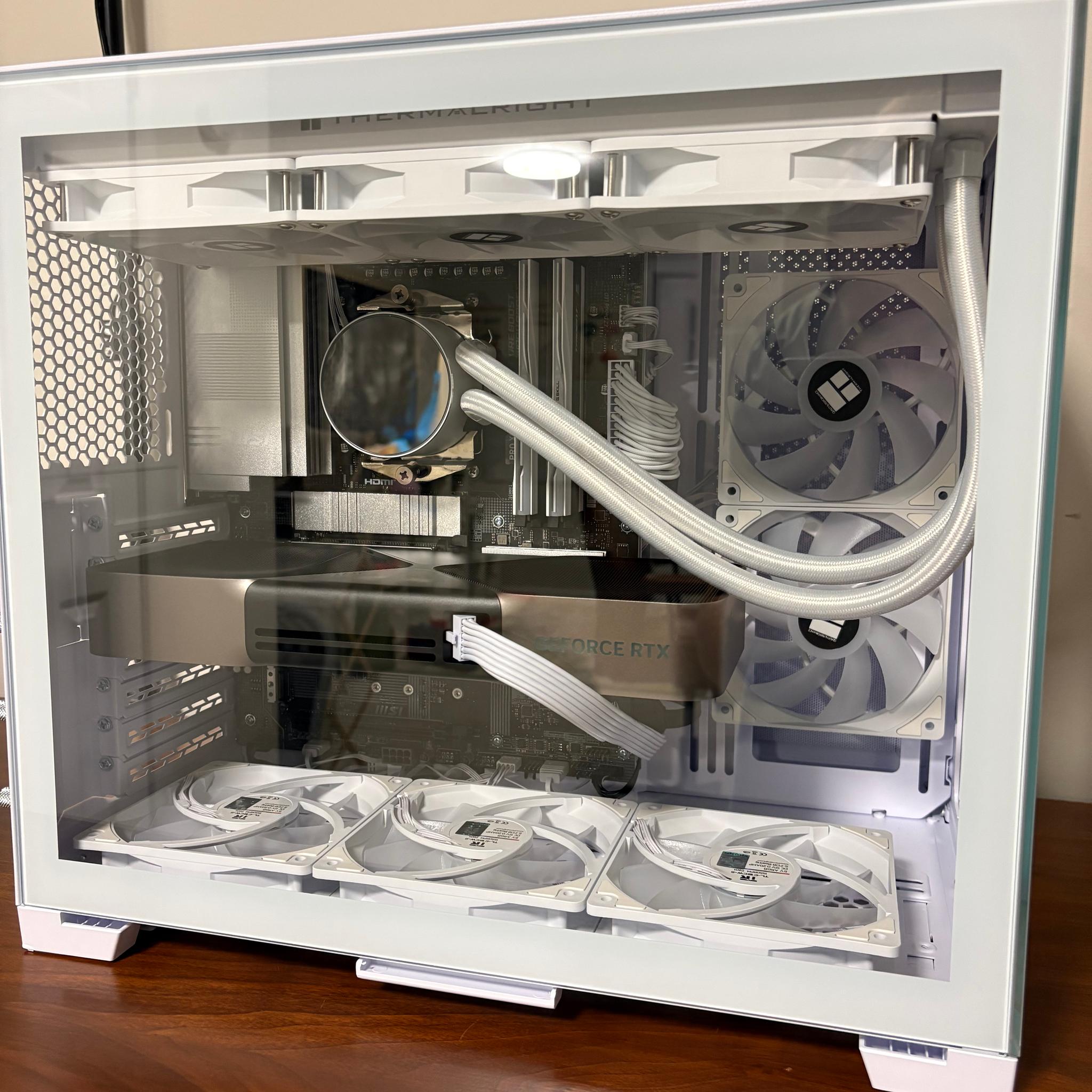 RTX 5080 | Ryzen 7 7800X3D | 64GB DDR5 | 2TB NVMe | 850W Gold | Lian Li O11 Dynamic Mini (White)