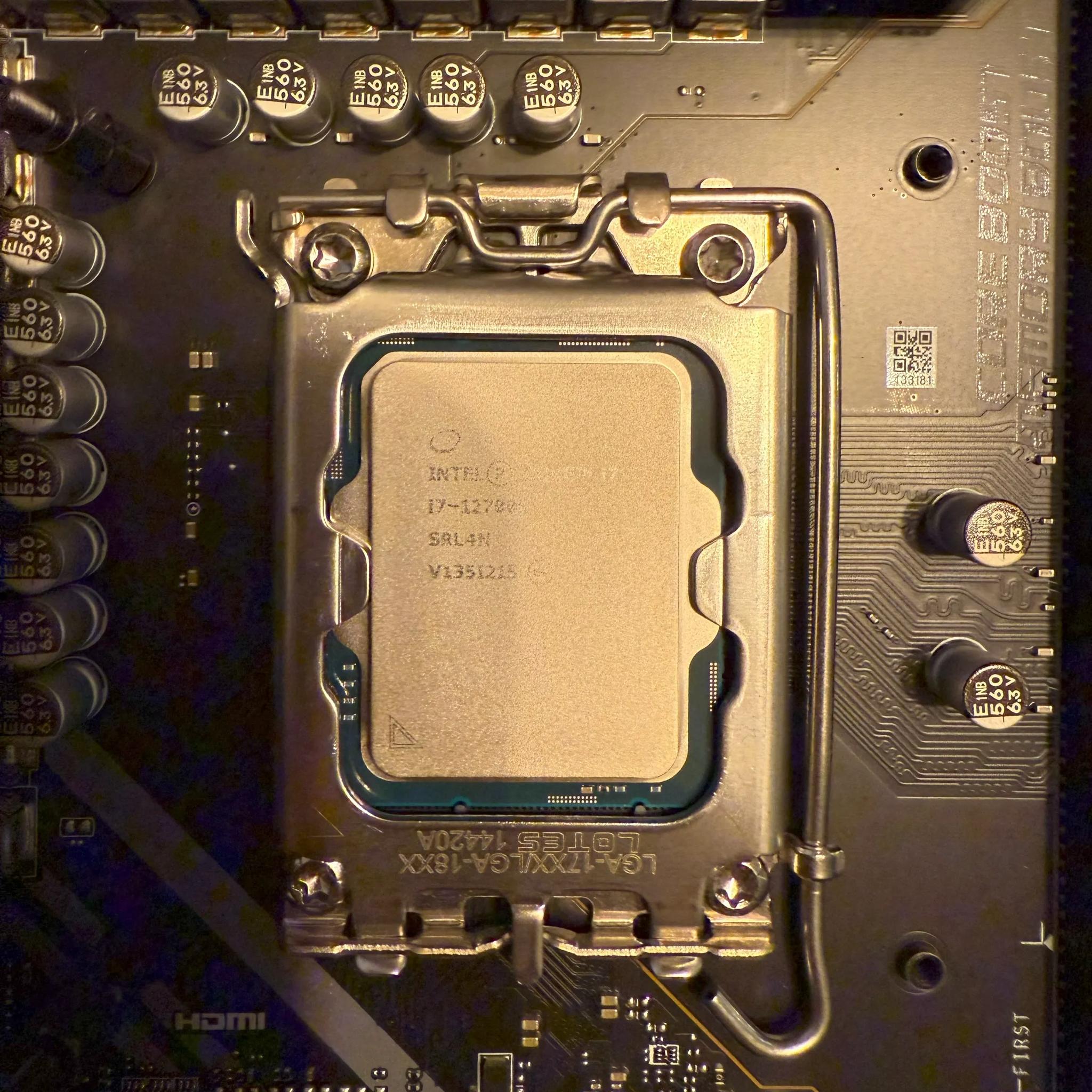 I7 - 12700K