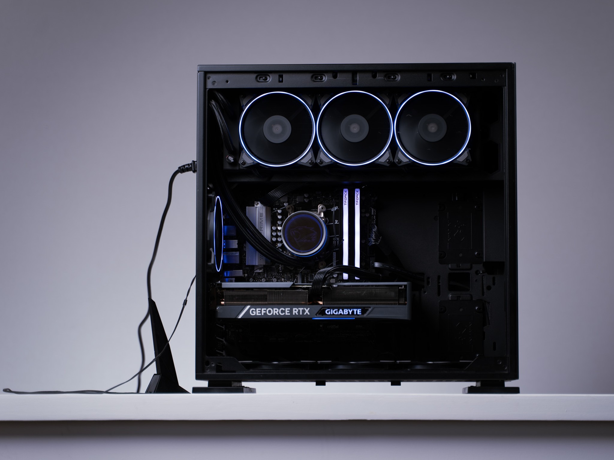 RTX 4070 Ti Ryzen 7 7700X 2TB 32GB Windows 11 Pro Gaming Workstation PC