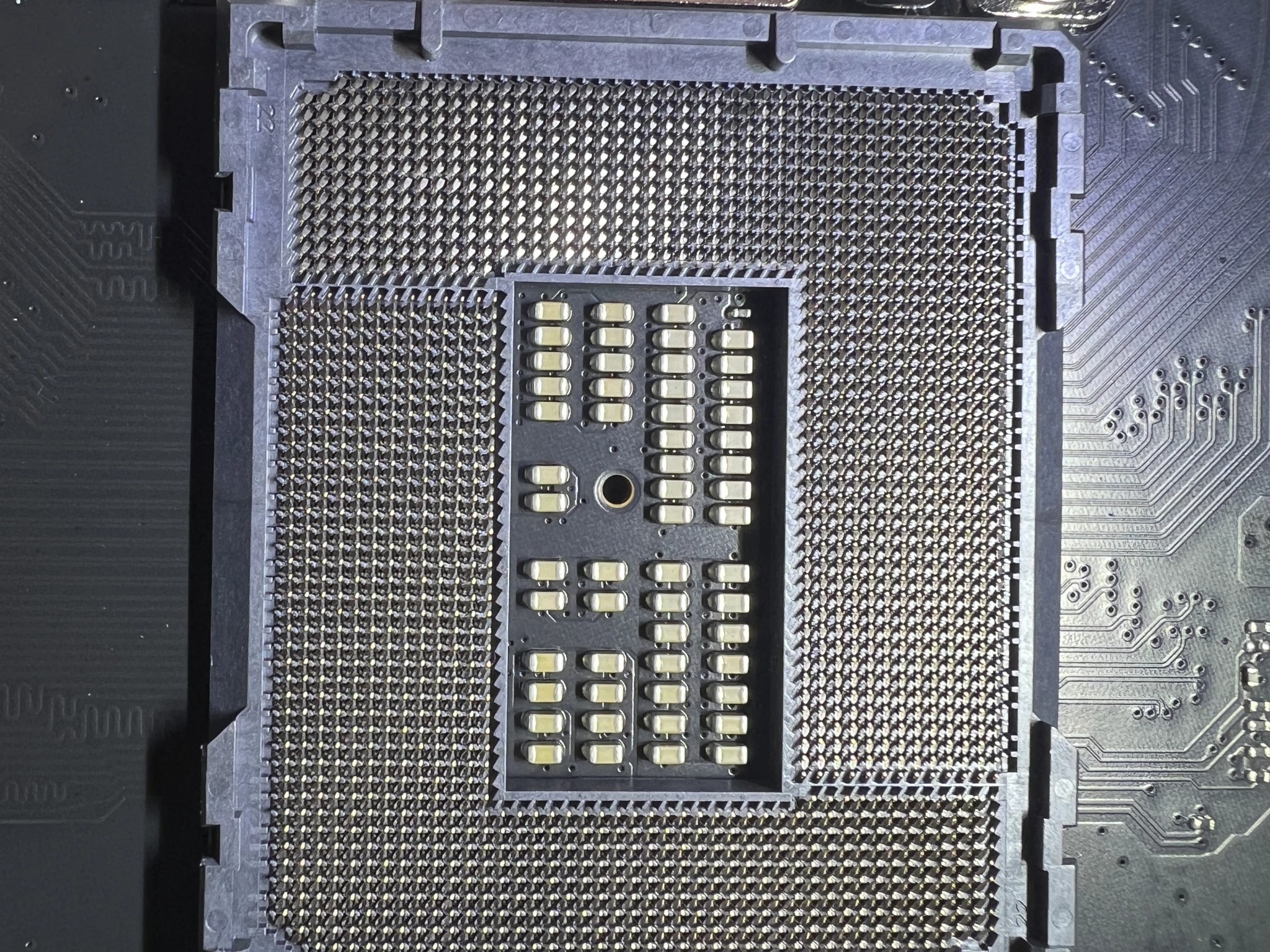 MSI MAG Z790 Tomahawk WiFi; New in box, never used