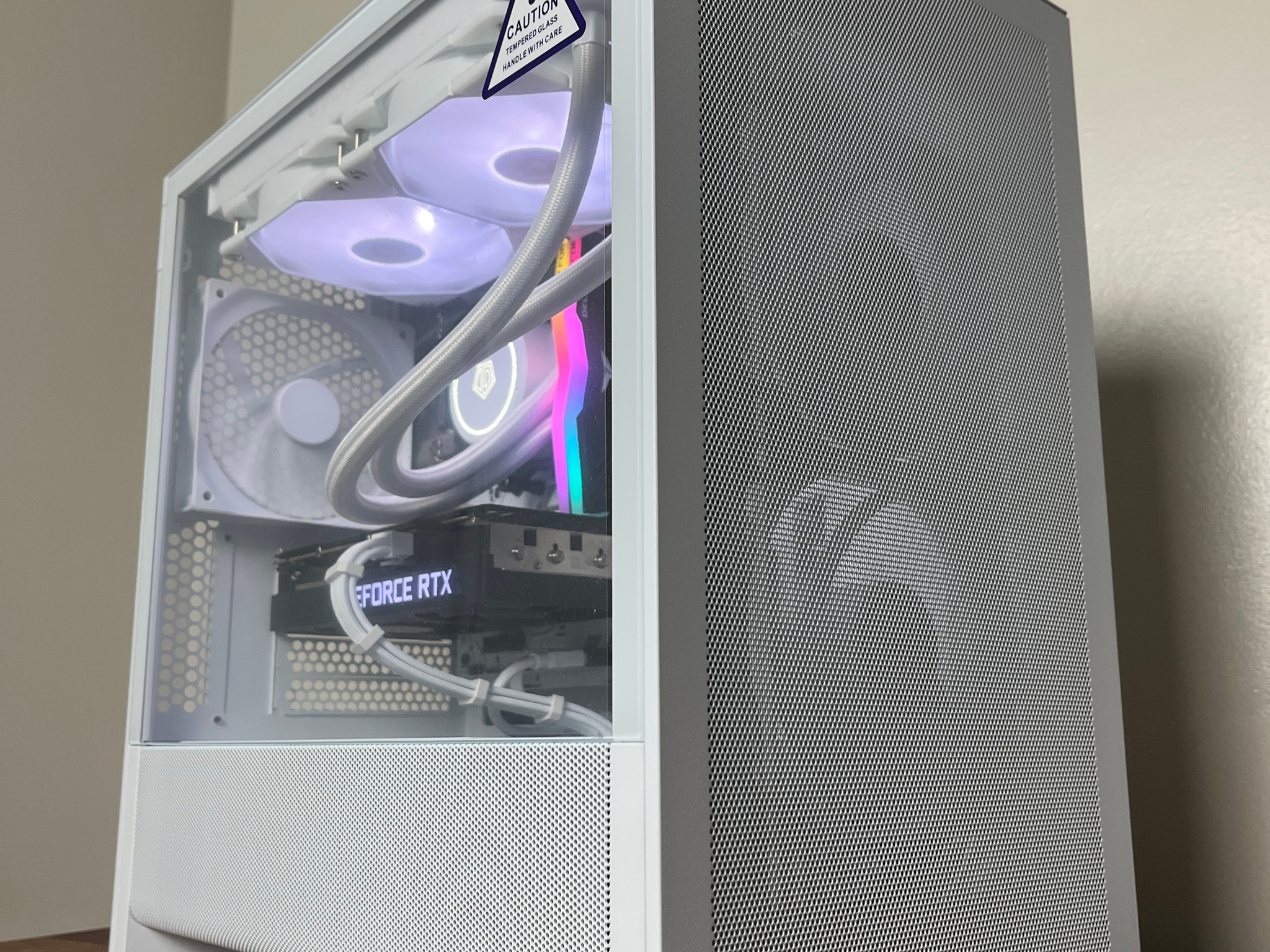White Gaming Pc | Ryzen 5 5500 | RTX 3060 Ti | DDR4 16GB | 1TB NVMe | Win 11 Pro