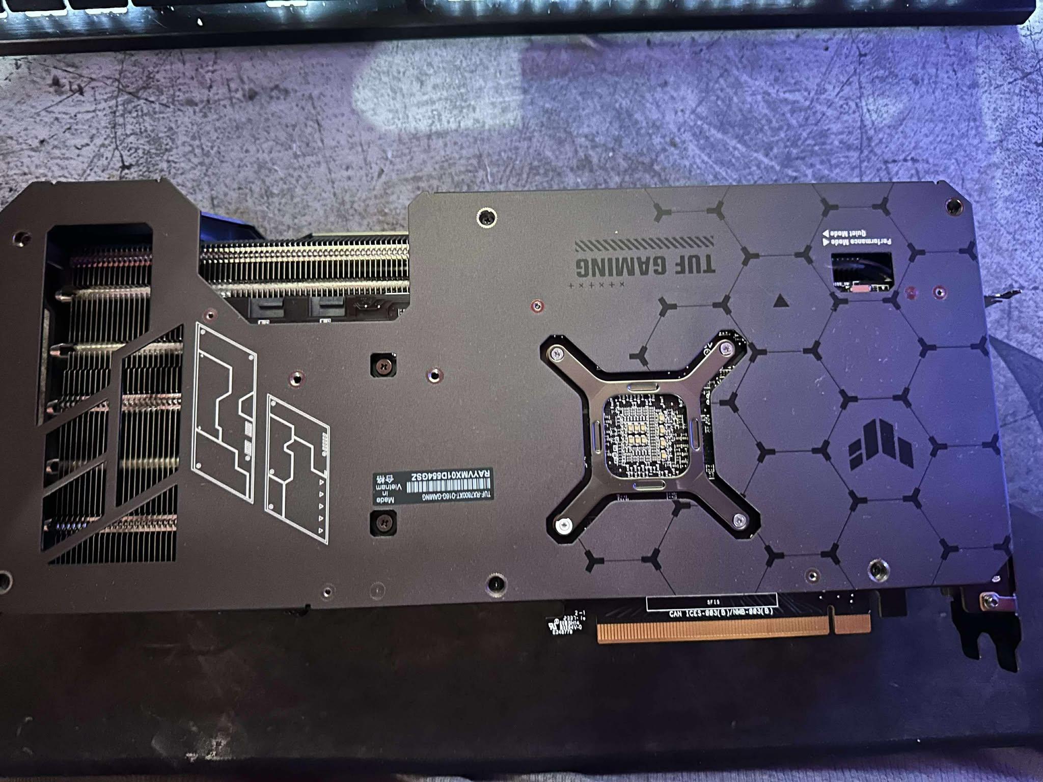 Asus TUF Gaming Radeon RX 7800 XT OC Edition 16GB GDDR6 video card PCIe 4.0 x16