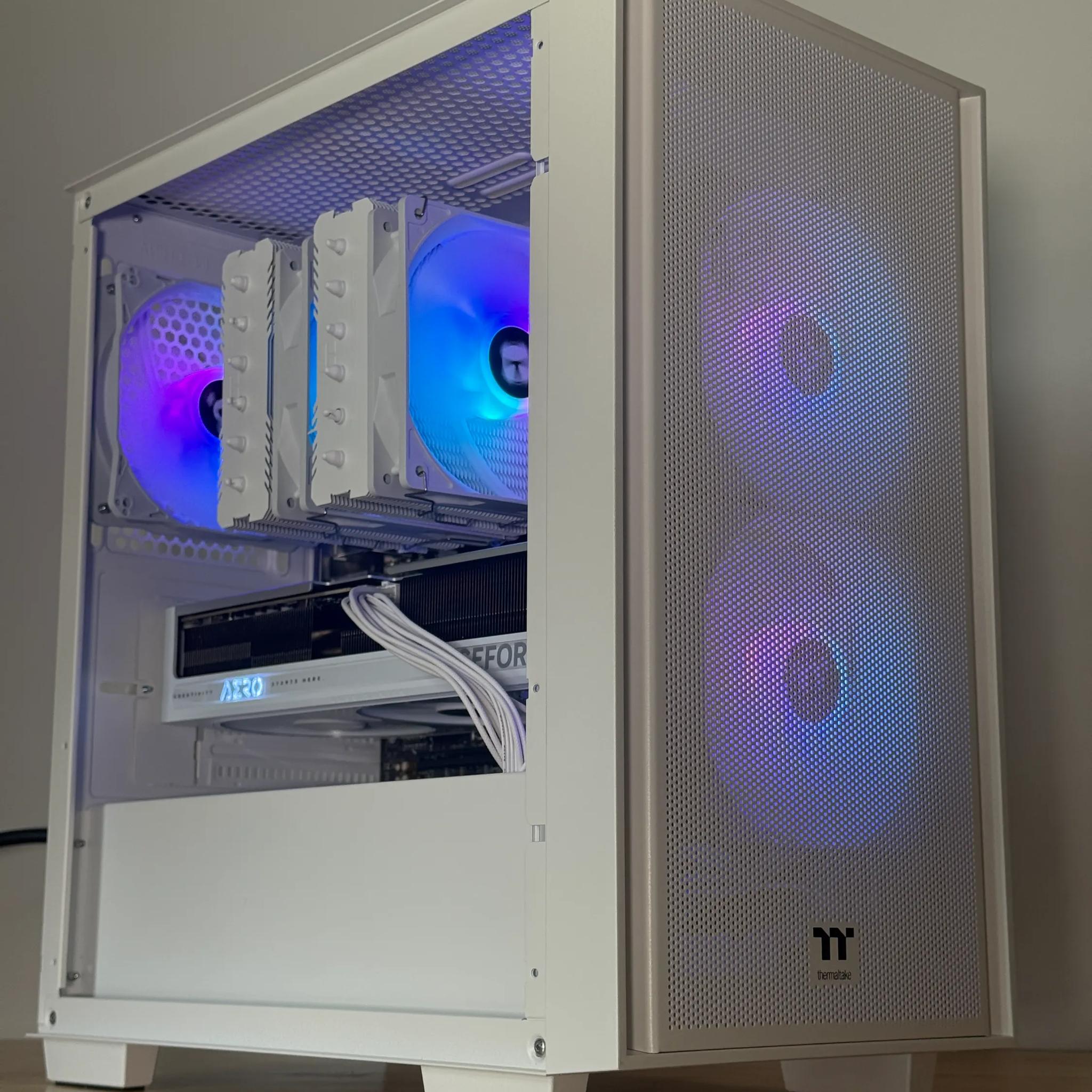RTX 5070 Ryzen 7 770x Gaming PC