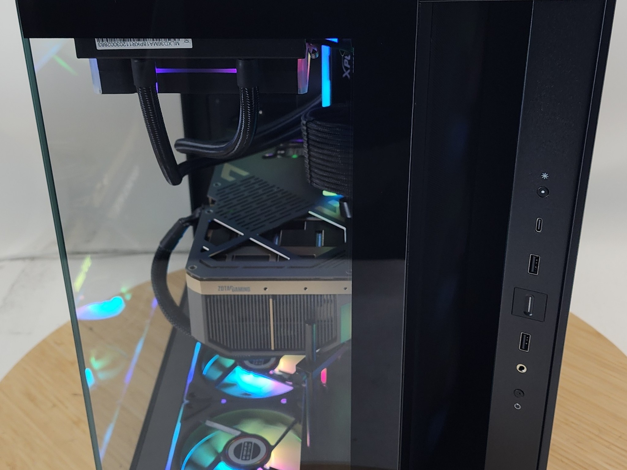 Gaming PC Ryzen 9 9950X3D 32GB RAM 2TB SSD RTX 5080 16GB Windows 11 Computer