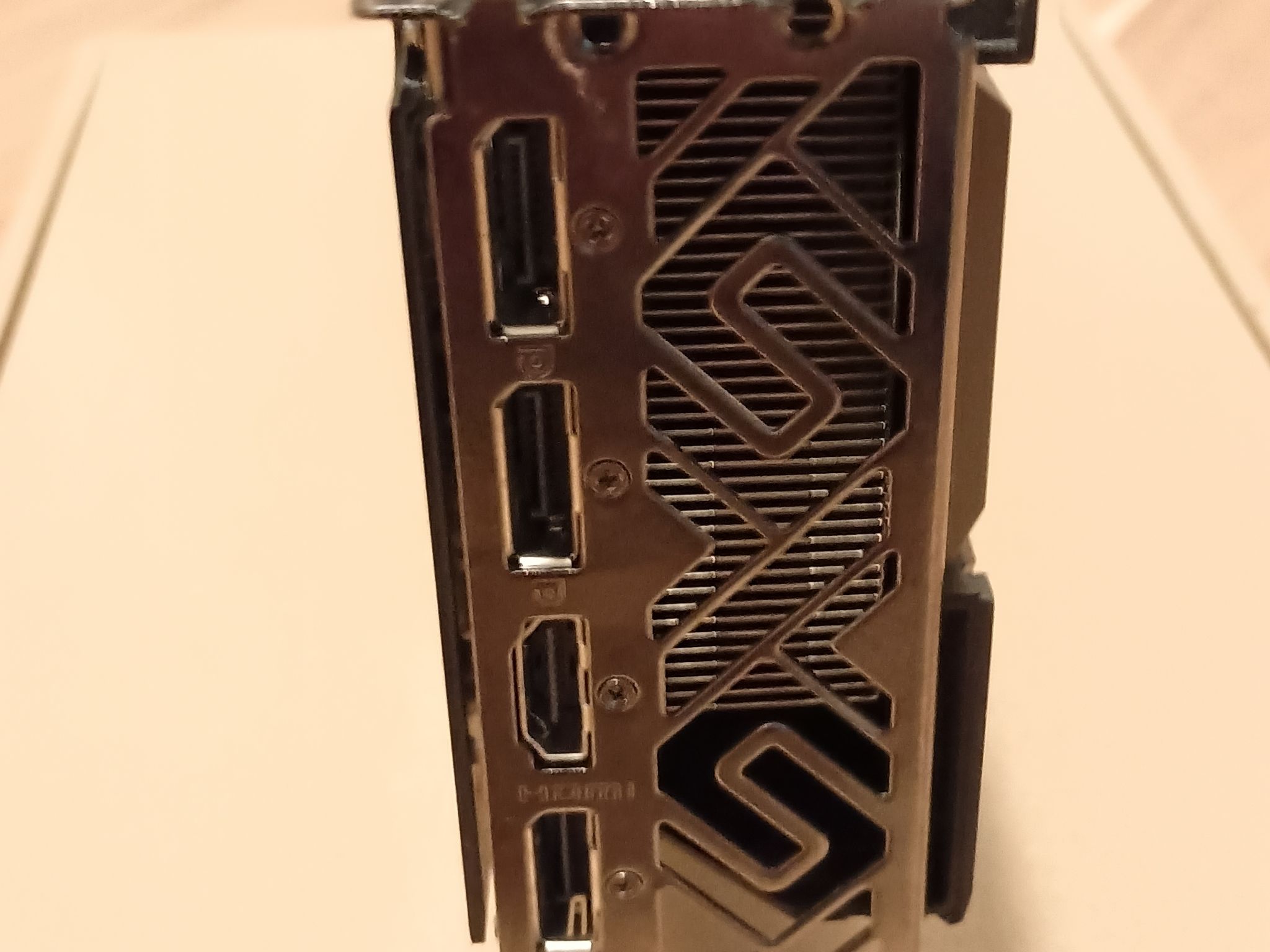 RX 5700 XT 8GB, Sapphire Pulse 8GB