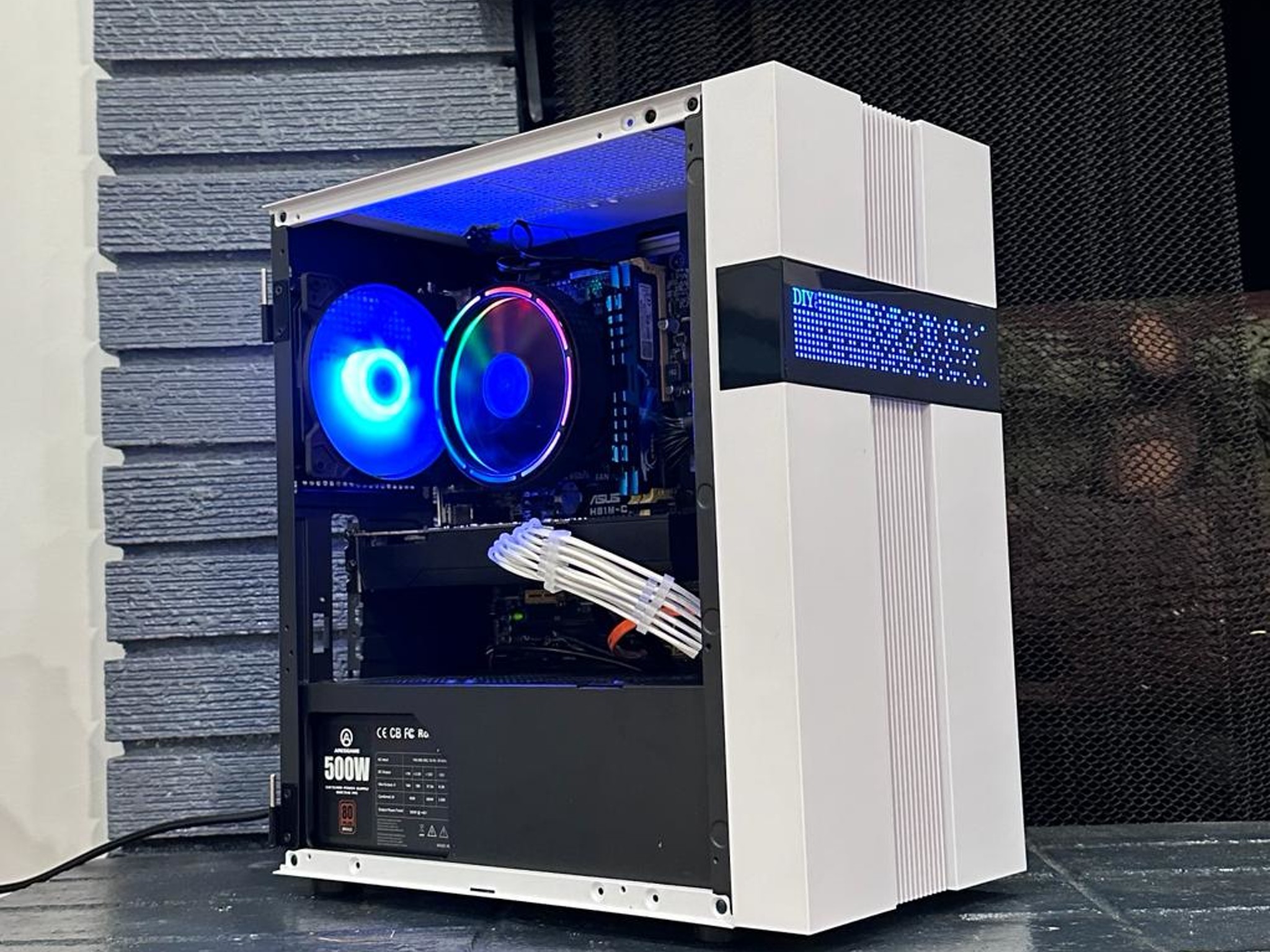 Intel i5/GTX 970, 16GB RAM, 500GB SSD, RGB Budget Esports Gaming PC