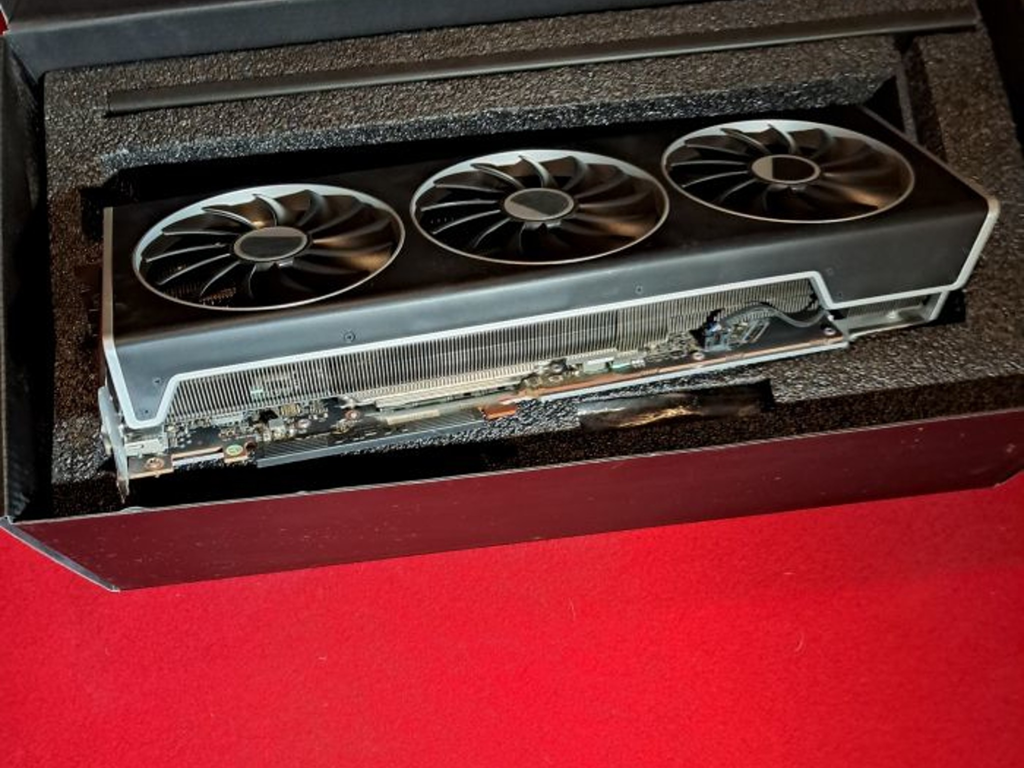 XFX SPEEDSTER MERC 310 AMD Radeon™ RX 7900 XT 20GB