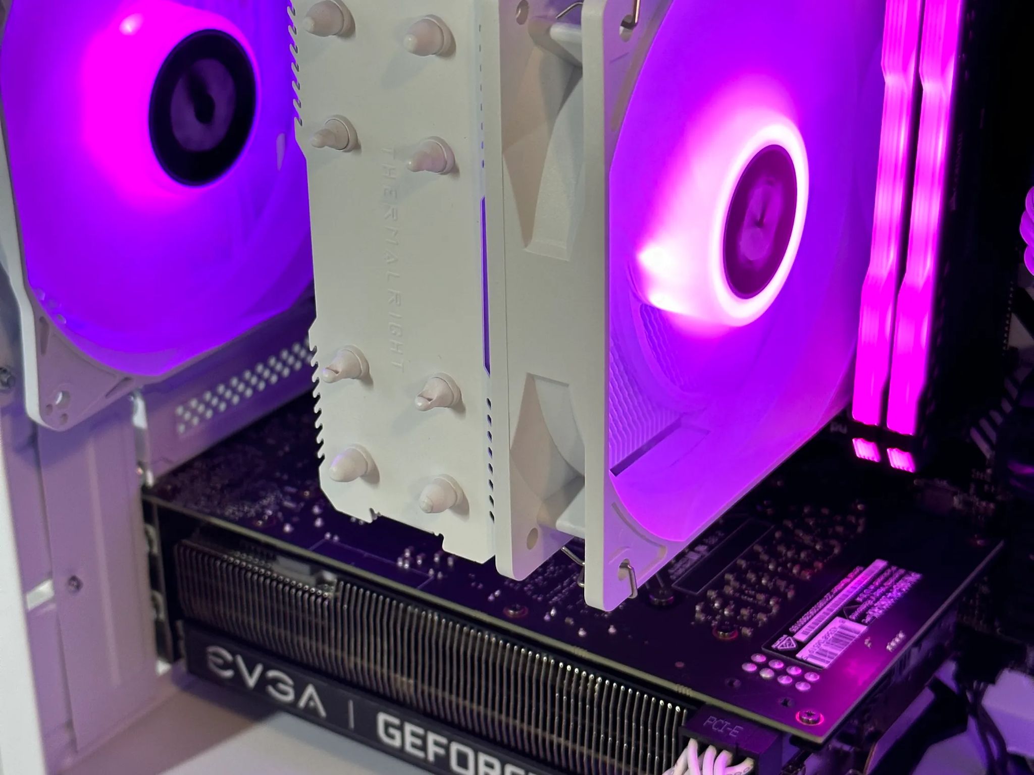 AMD Ryzen 5 5500/ RTX 2060 6GB Custom White RGB Gaming PC Bundle W/Keyboard/Mouse/Headset & Mic