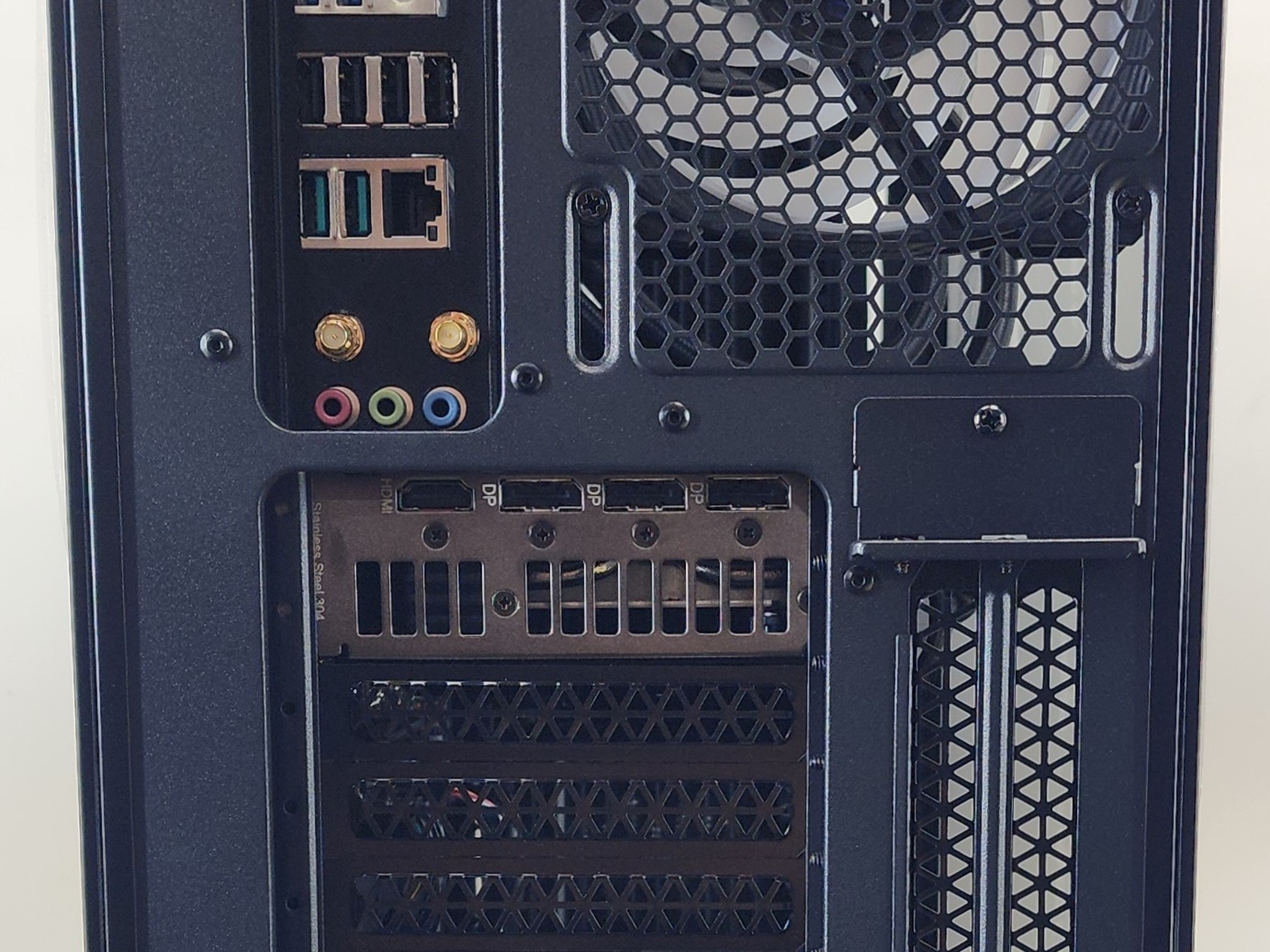 Gaming PC Ryzen 7 9800X3D 32GB RAM 1TB SSD RTX 5070 Ti 16GB Windows 11 Computer