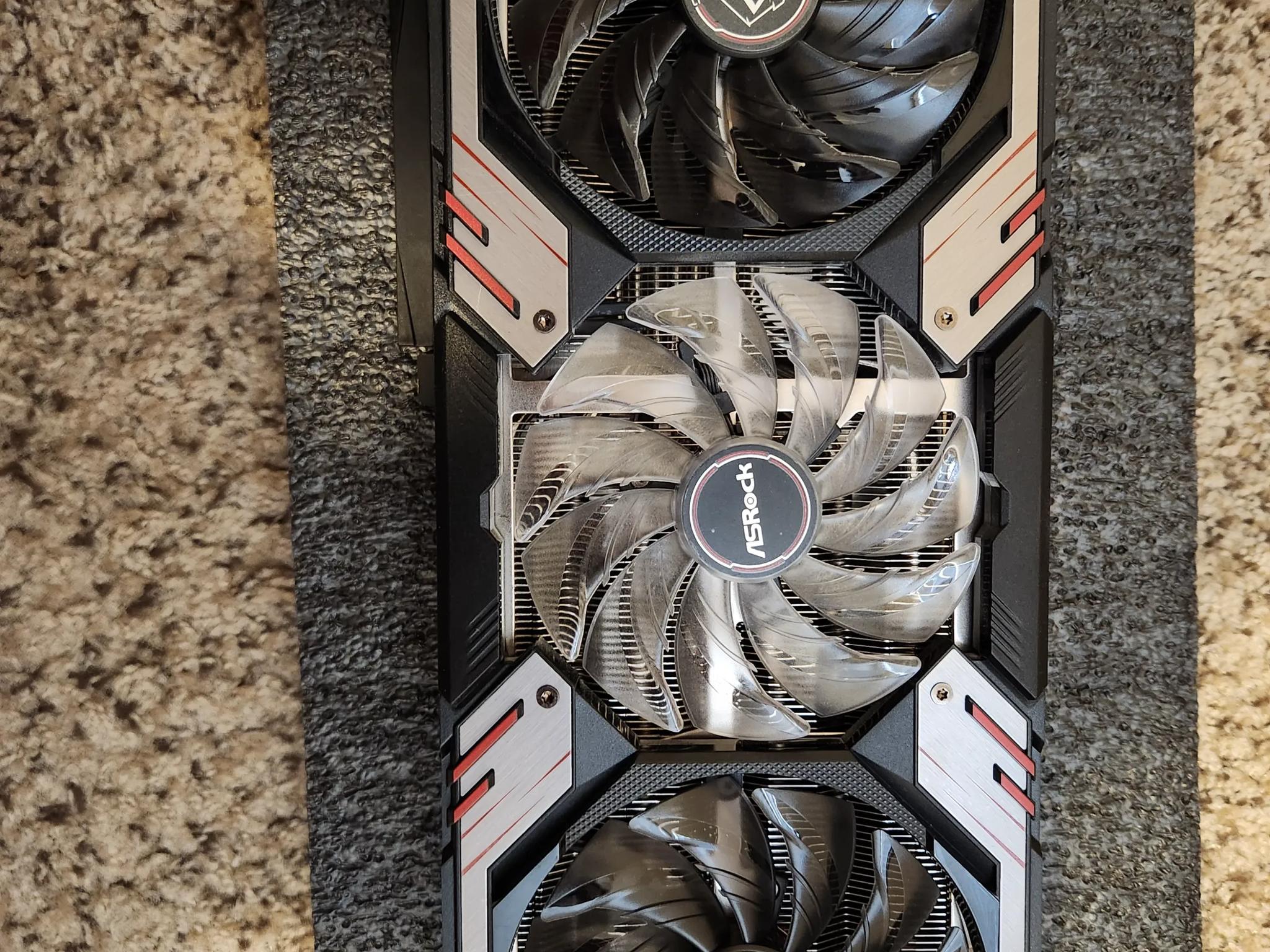 RX 6800 XT ASROCK Phantom Gaming 16GBs