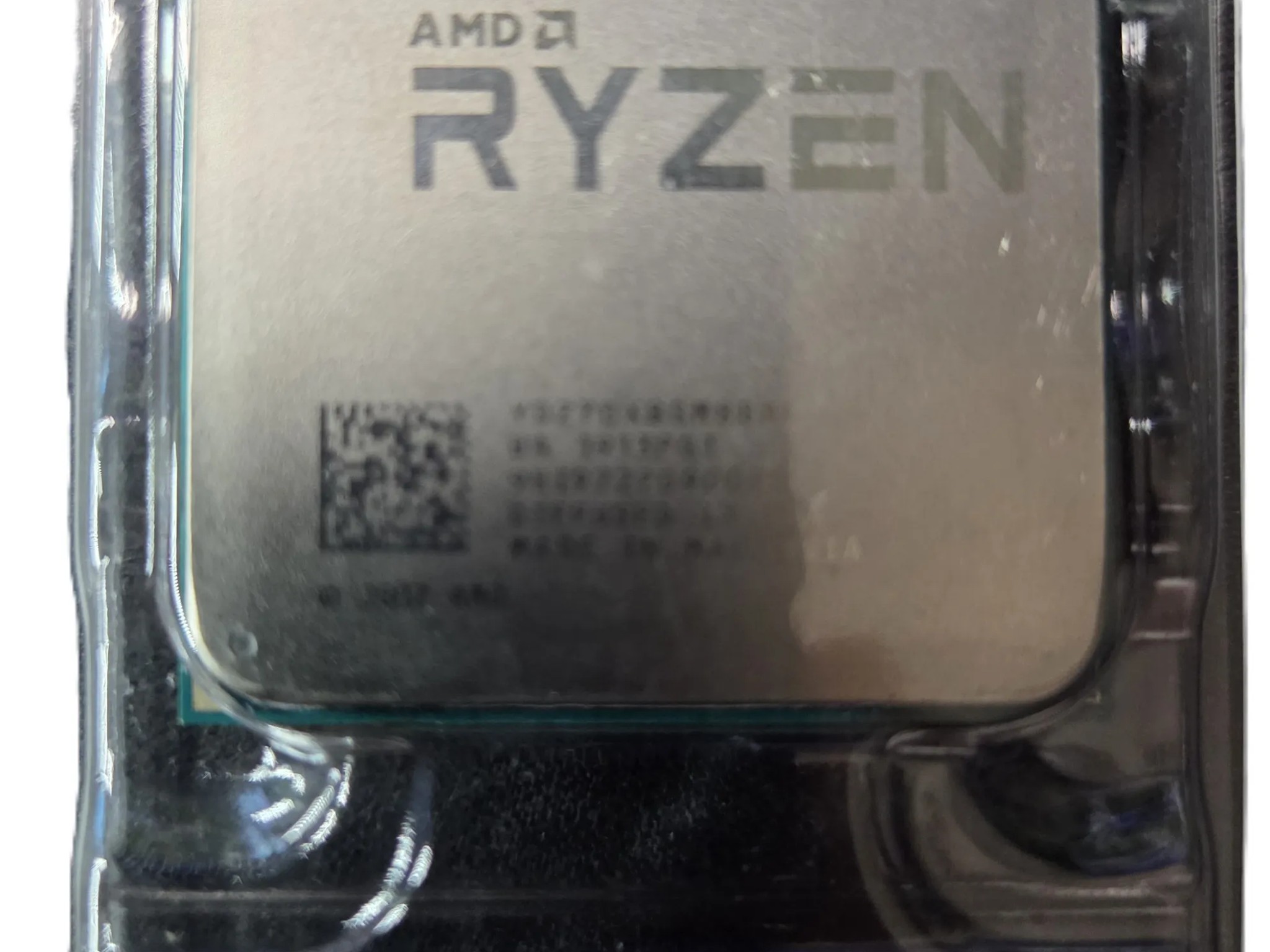 AMD Ryzen 7 2700X with Forza DDR4 2X8GB (16GB) RAM