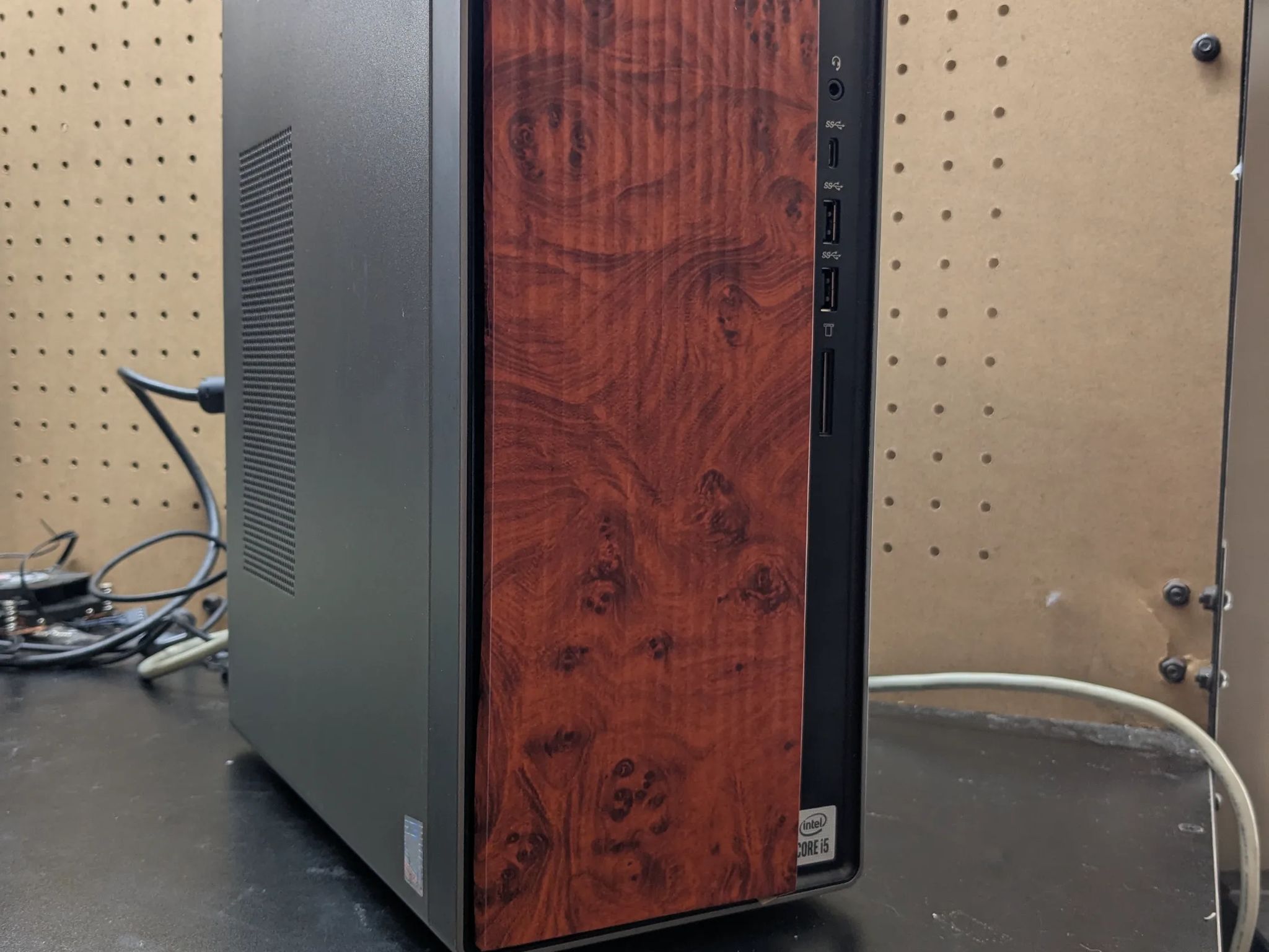 Luxe on a Budget | 200 FPS Fortnite | i5-10400, RTX 3050 6GB, 16GB RAM, SSD, Win11, WiFi