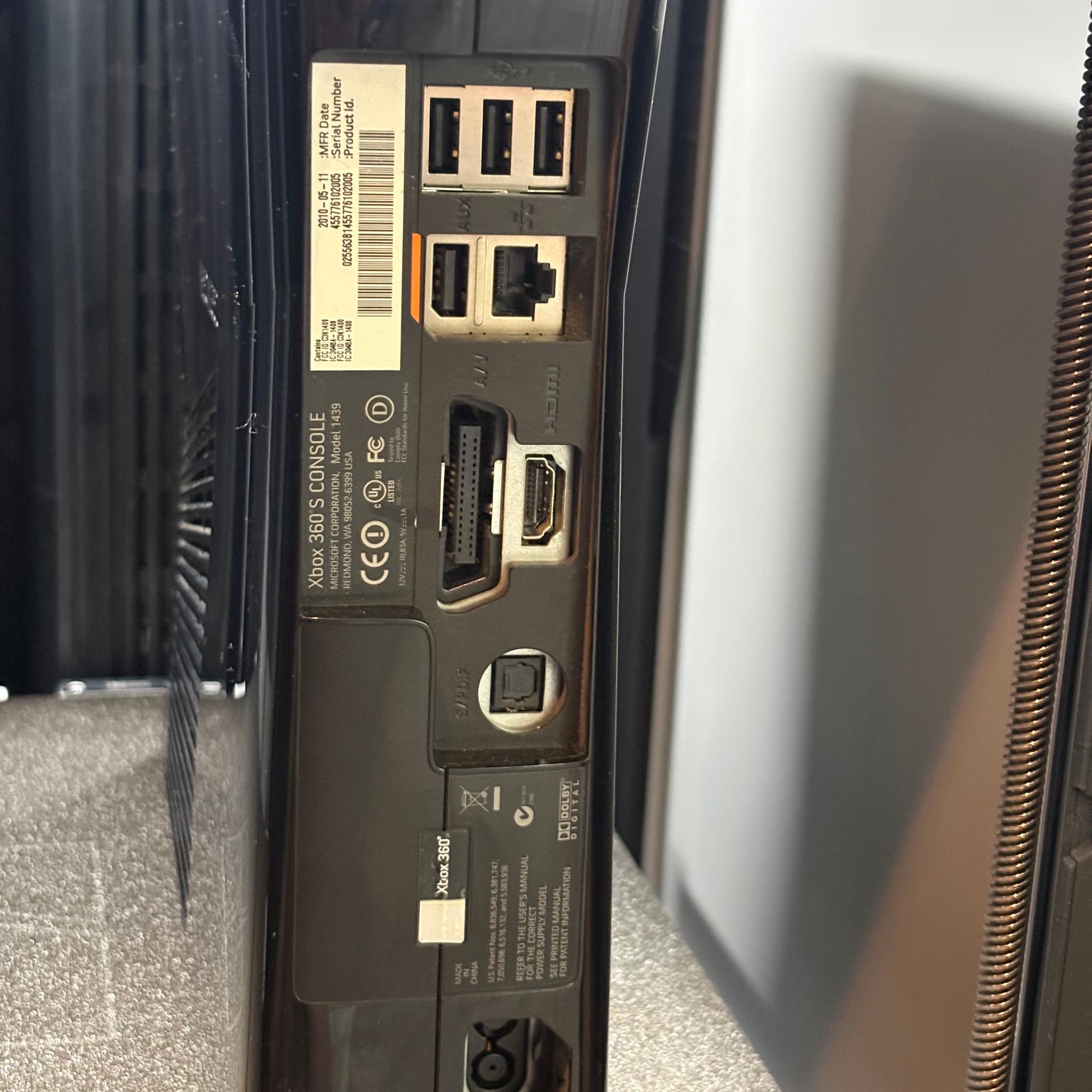 Xbox 360 Slim