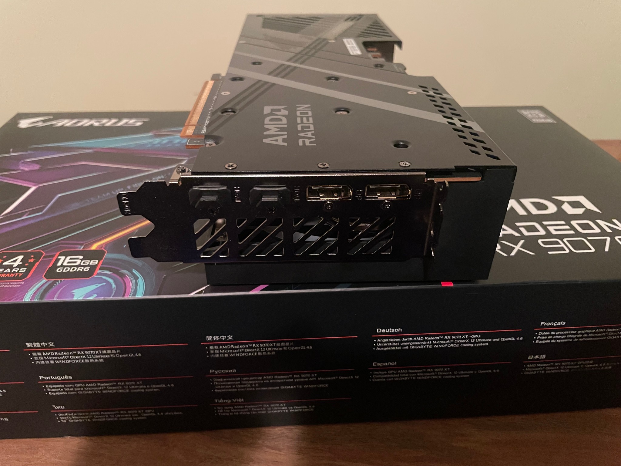 GIGABYTE AORUS Radeon RX 9070 XT ELITE 16G