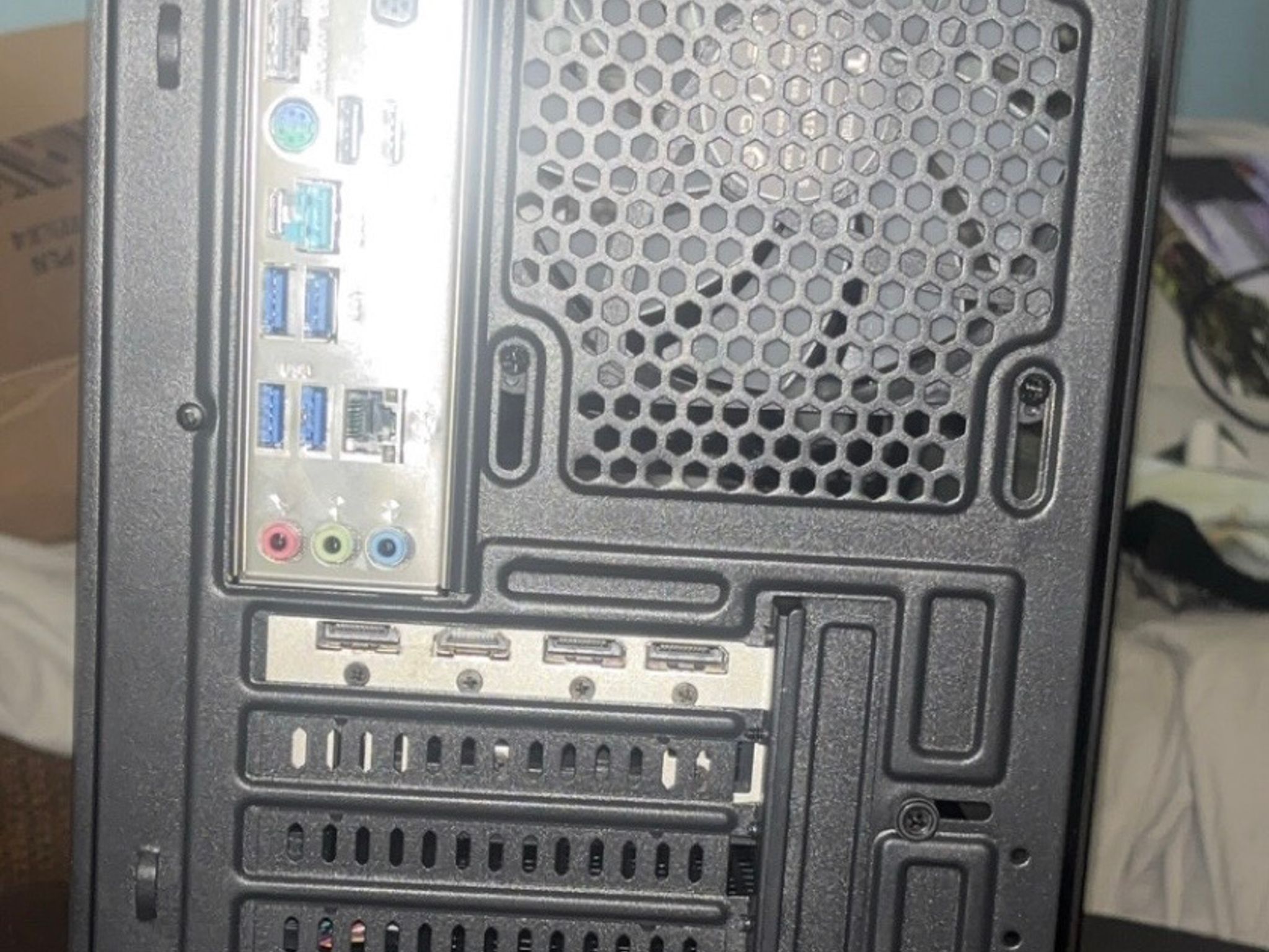 Radeon RX 5600 XT Custom Gaming PC - Ryzen 5 5500, 16GB RAM, 512GB SSD