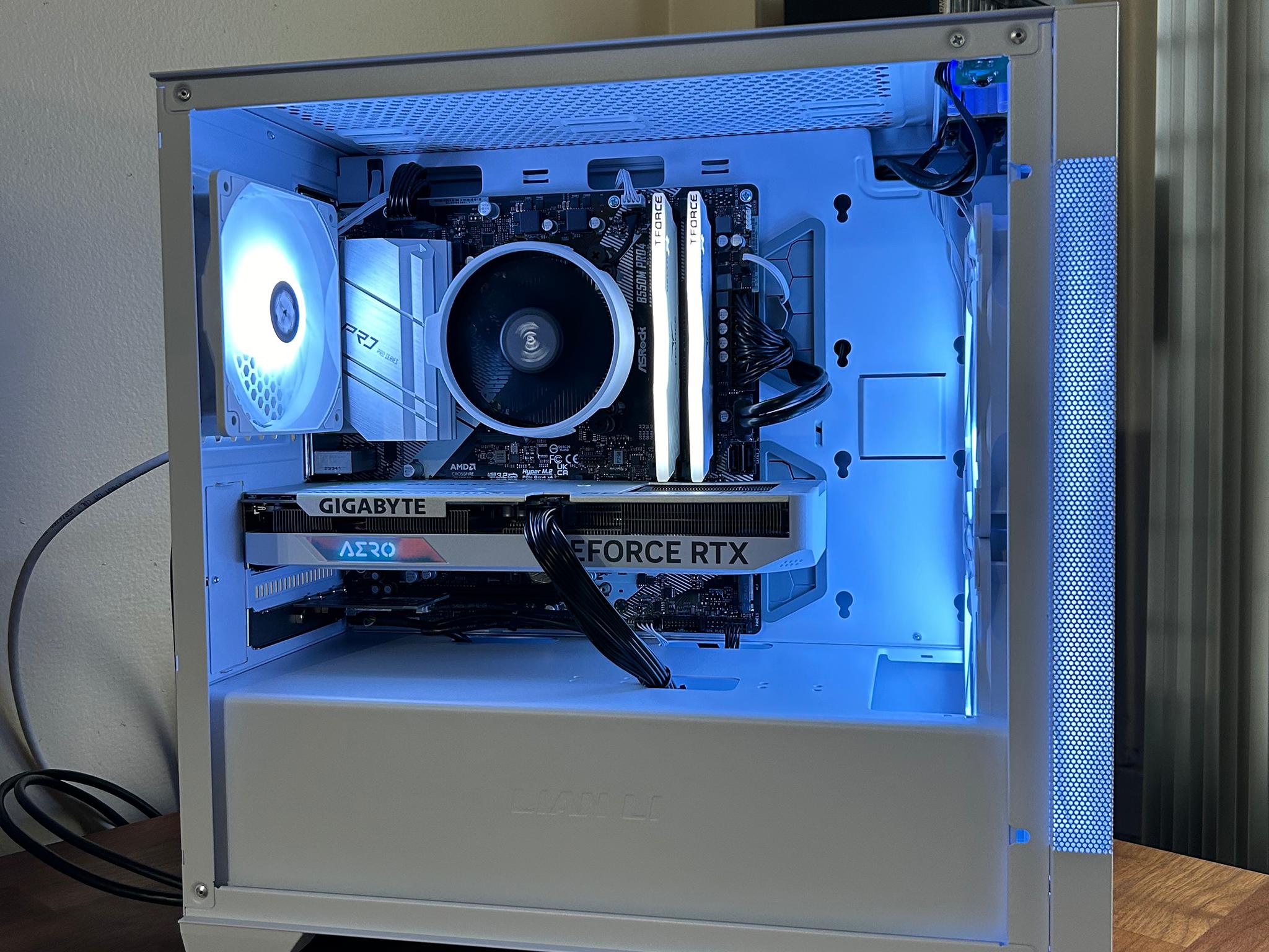 RTX 4060 | Ryzen 5 5500 | 1TB SSD | The Mid-Range Beast V12