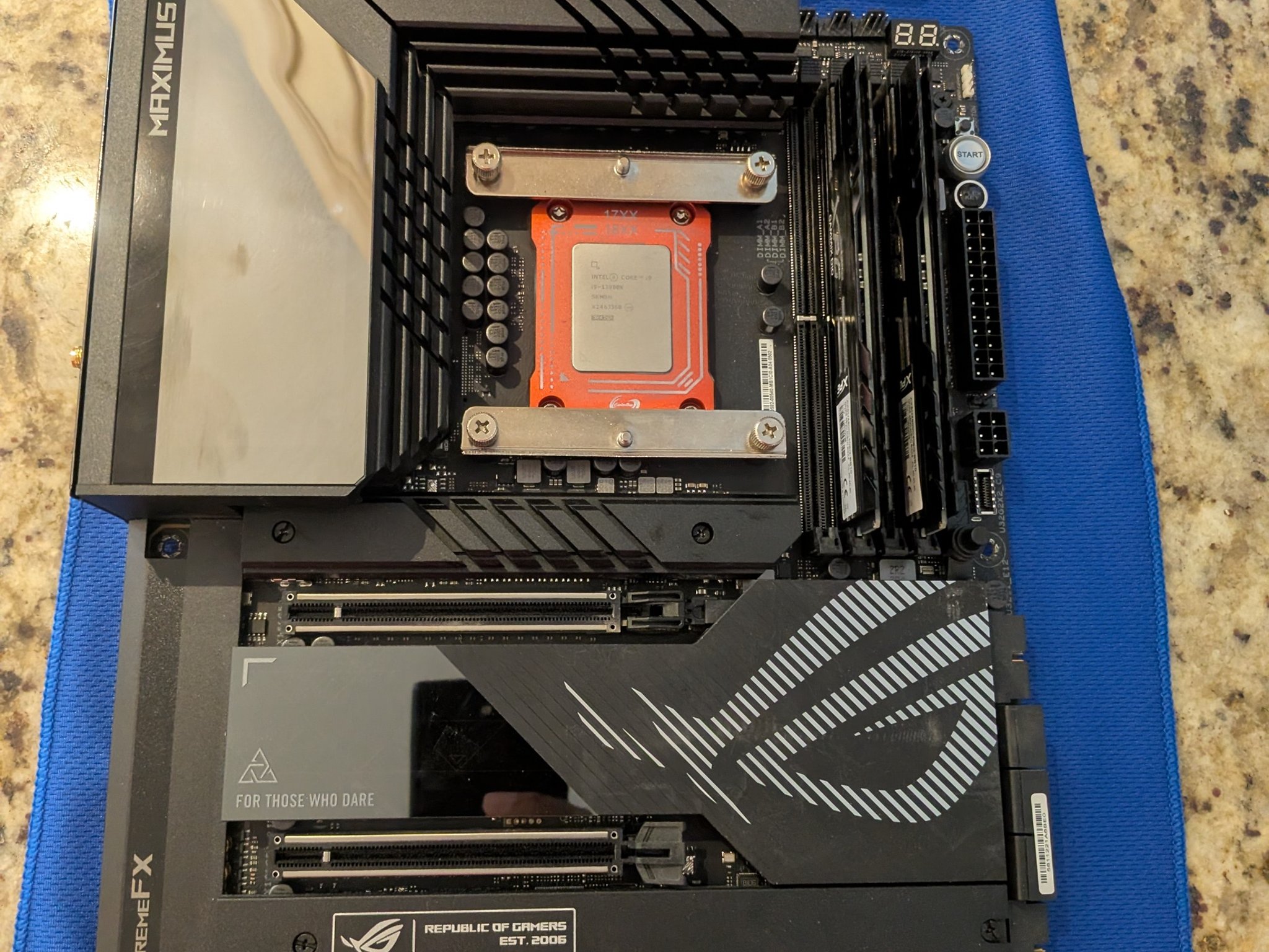 Asus Z790 w/ i9 13900k