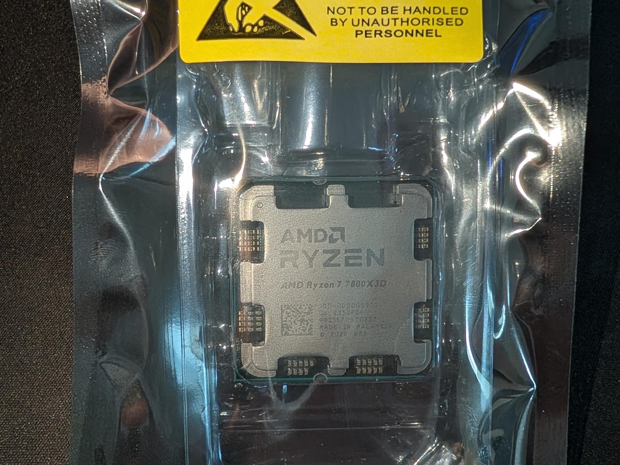 AMD Ryzen 7 7800X3D